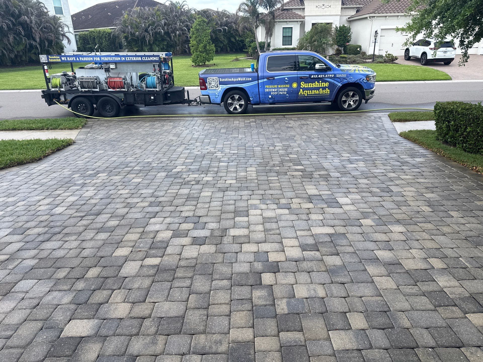 Paver Driveway, Entryway & Sidewalk Cleaning in River Wind – Bradenton, FL by Sunshine AquaWash