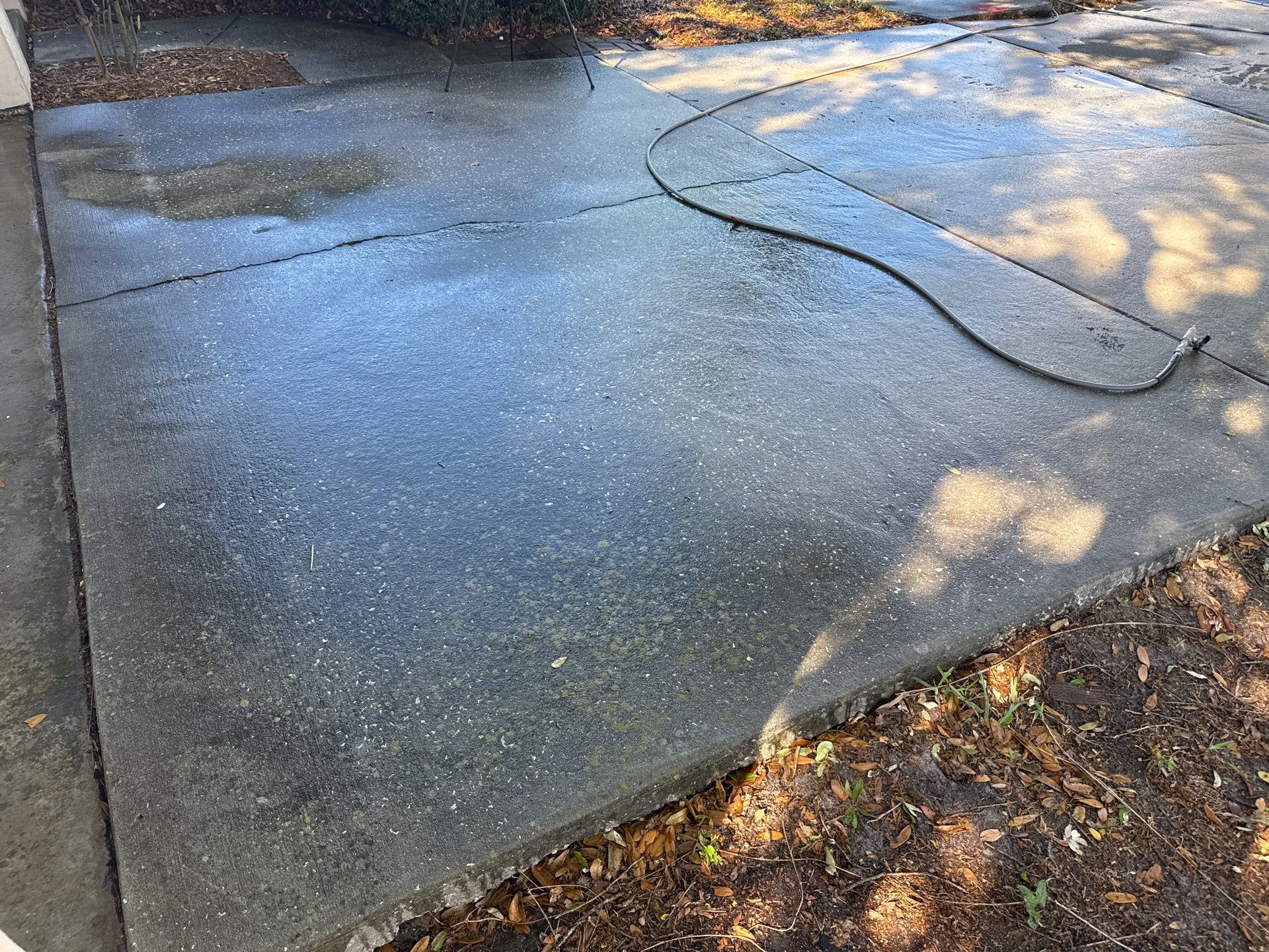 Concrete Driveway & Sidewalk Cleaning ā Peppermill IV at Providence Lakes, Brandon, FL by Sunshine AquaWash