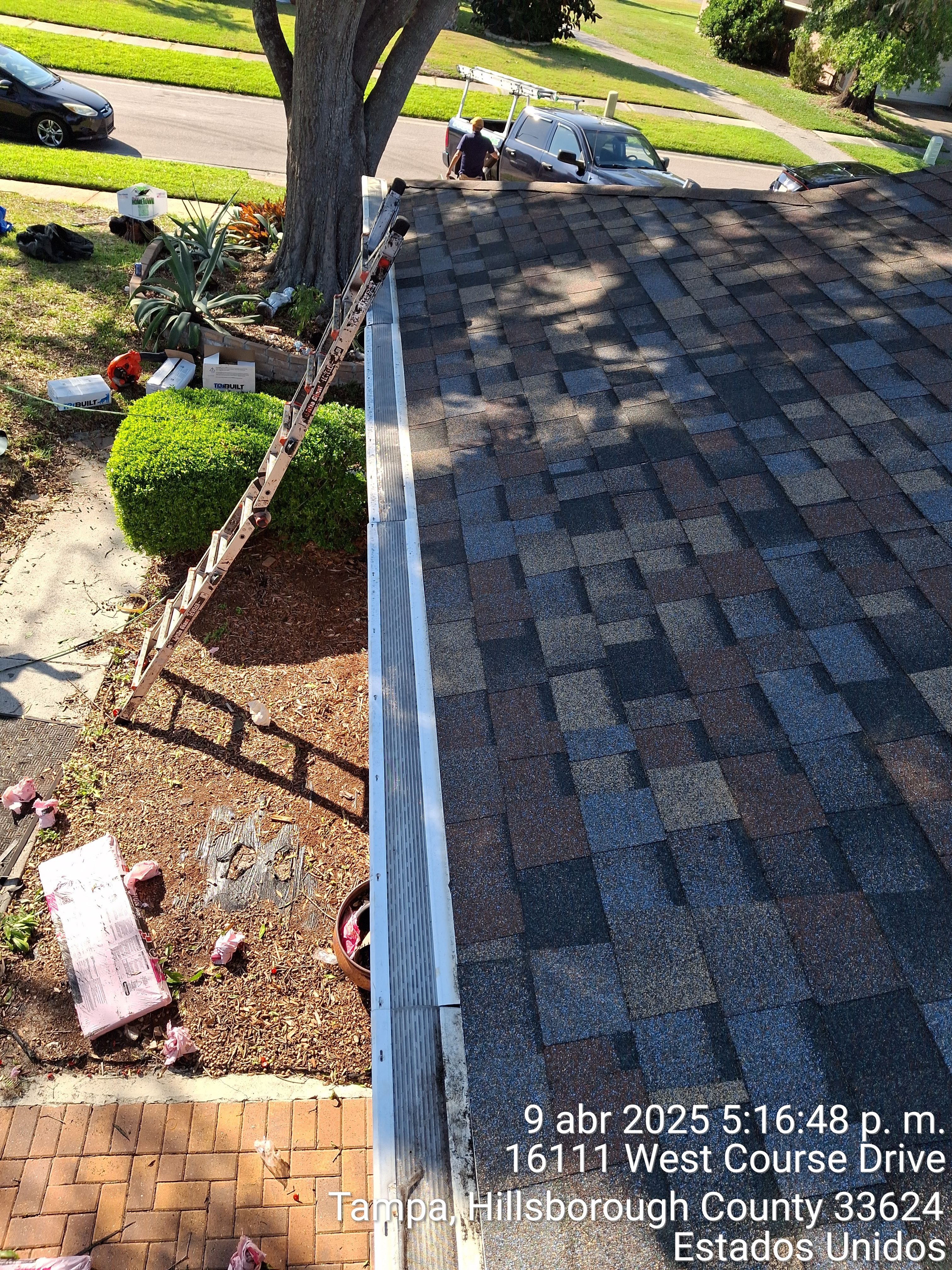 Owens Corning Designer Series (Summer Harvest) by RoofGuru AI LLC