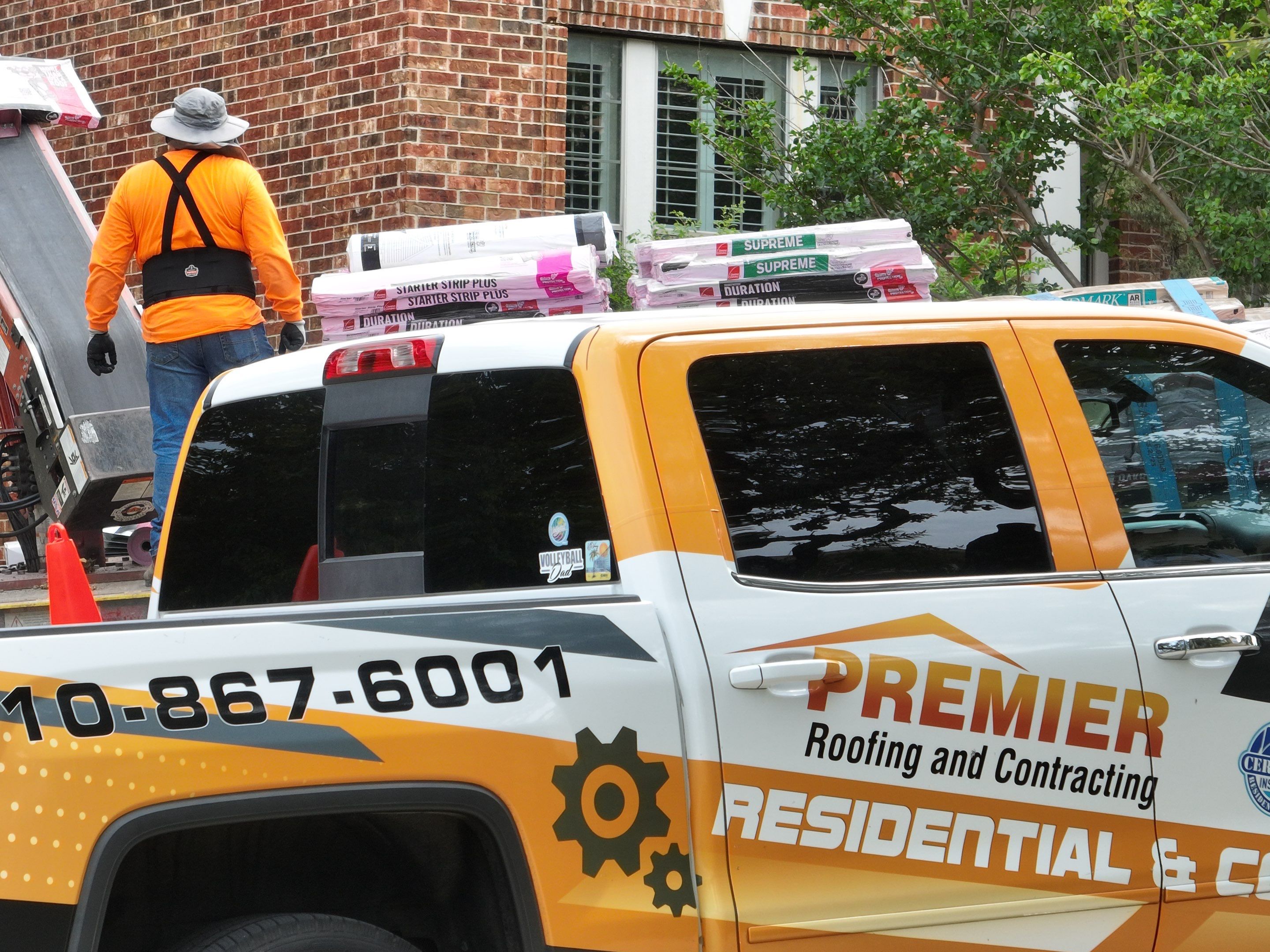 Residential Roof Replacement using Owens Corning 30 year Architectural Shingles by Premier Roofing and Contracting