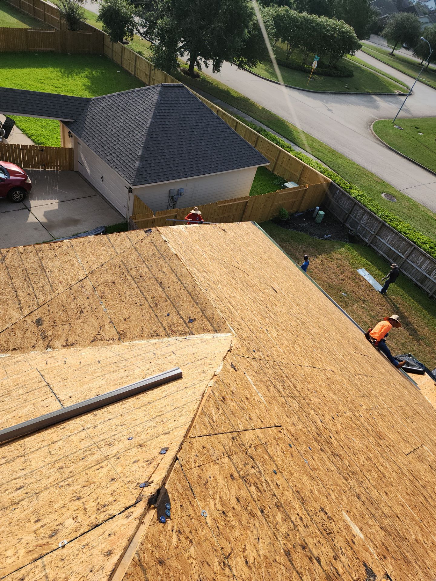 Residential Roofing Installation using Owen's Corning Duration (Lifetime) Shingles by Roof Repair Company