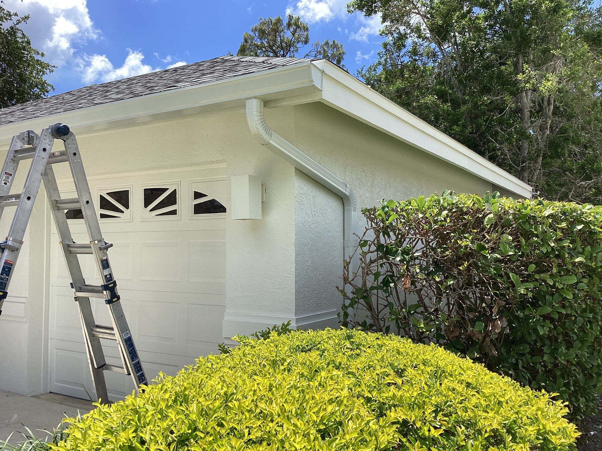 Gutter Guard System for a Leaf-Free Home in Sarasota FL by Gutter Professors