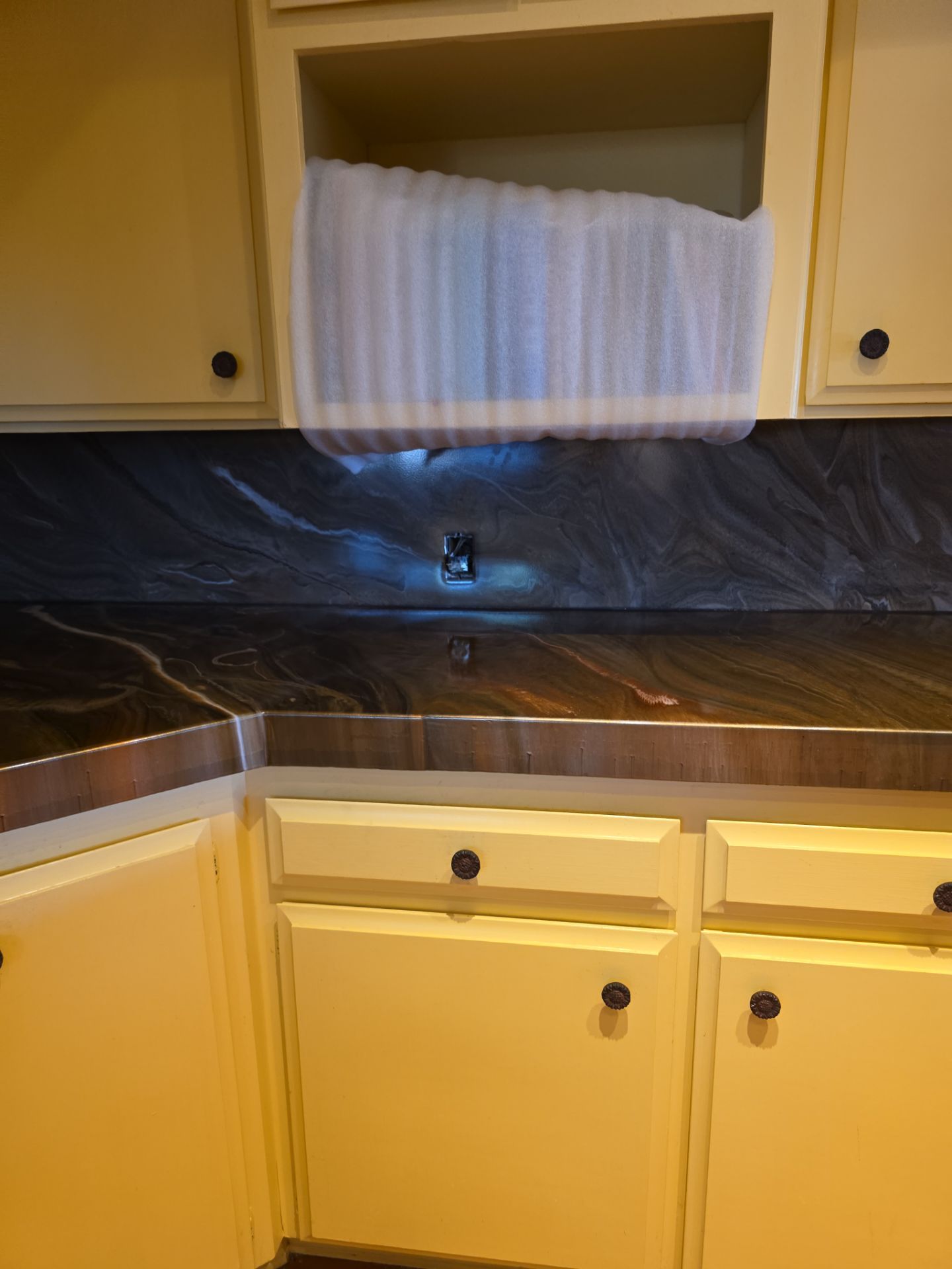 Epoxy countertops by Matt Gifford Painting LLC