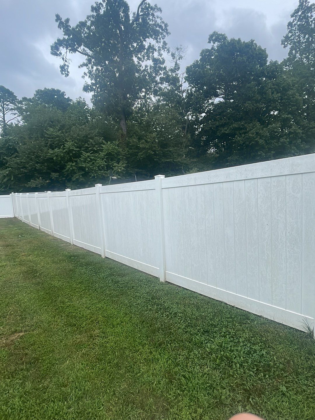 Fence Cleaning & House Wash by SJ Exterior