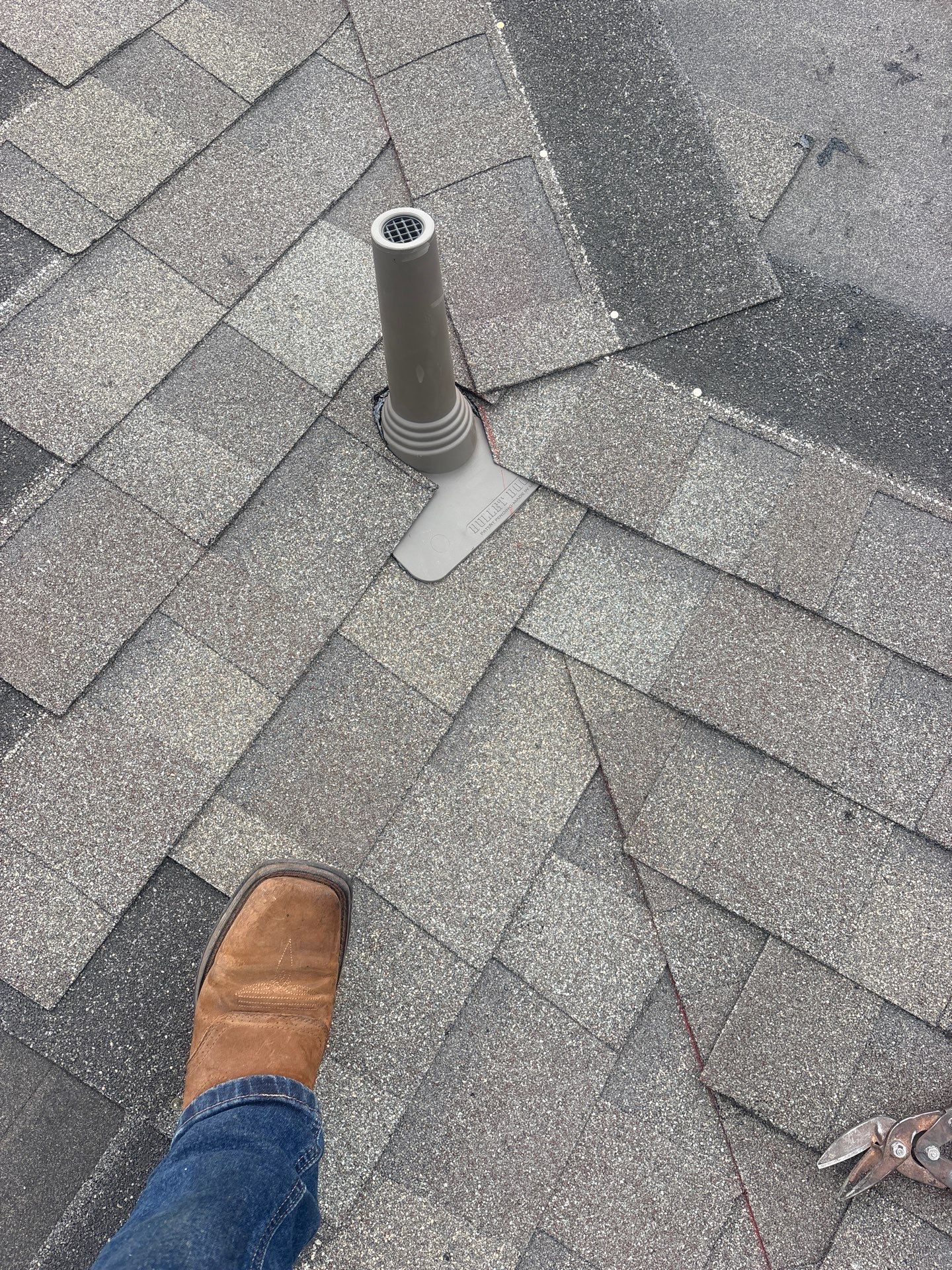 Screened in, on Spicewood by Bayfront Roofing and Construction