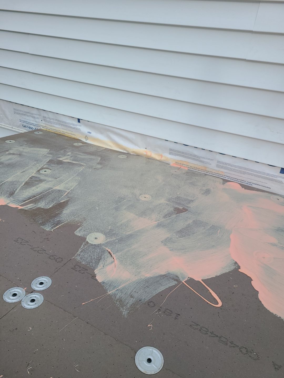 Springfield CertainTeed Charcoal Black Roof & CertainTeed Colonial White Siding by RM Banning, Inc.