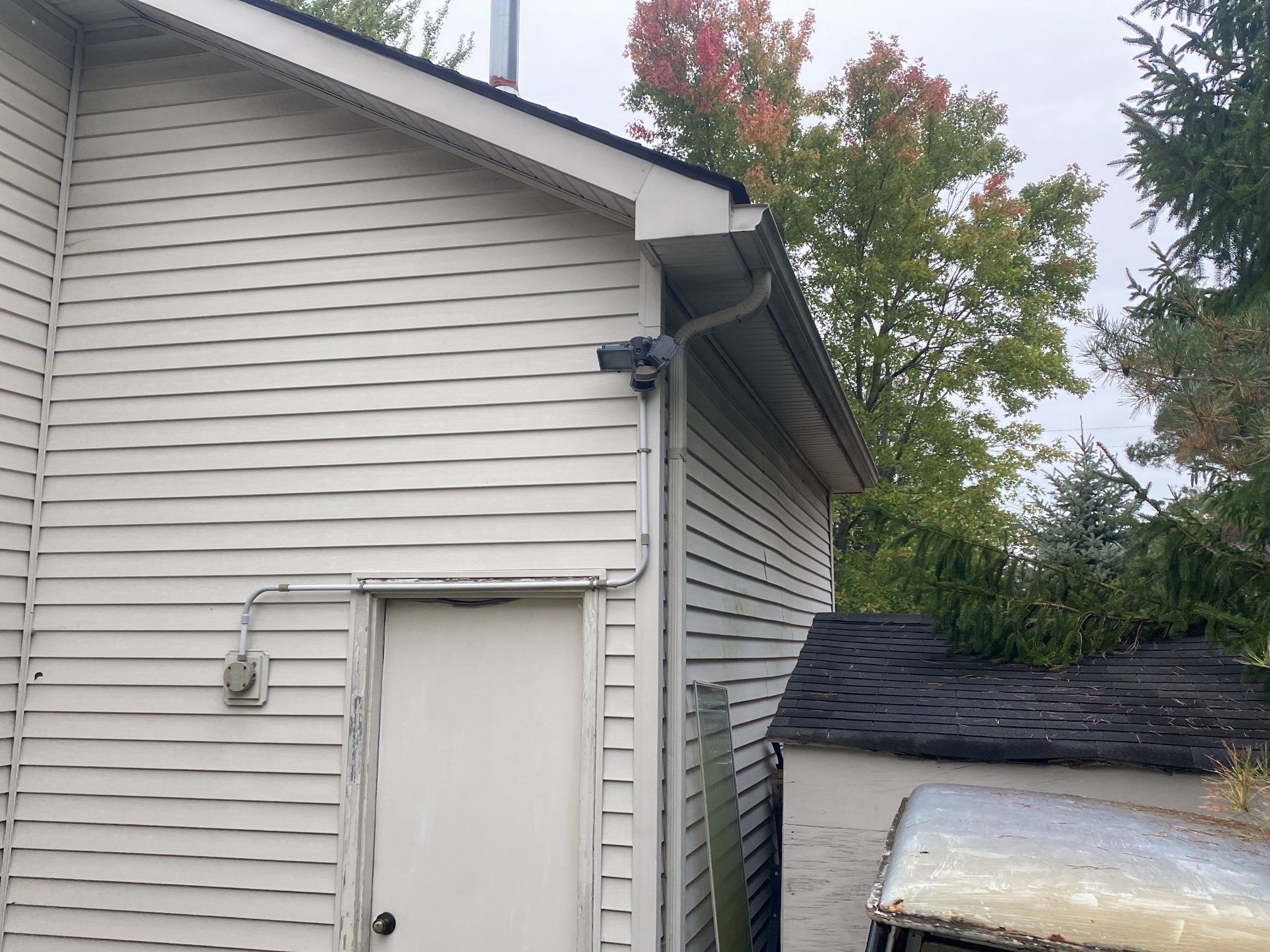 Siding Replacement using Alside Odyssey D4" by 180 Contractors