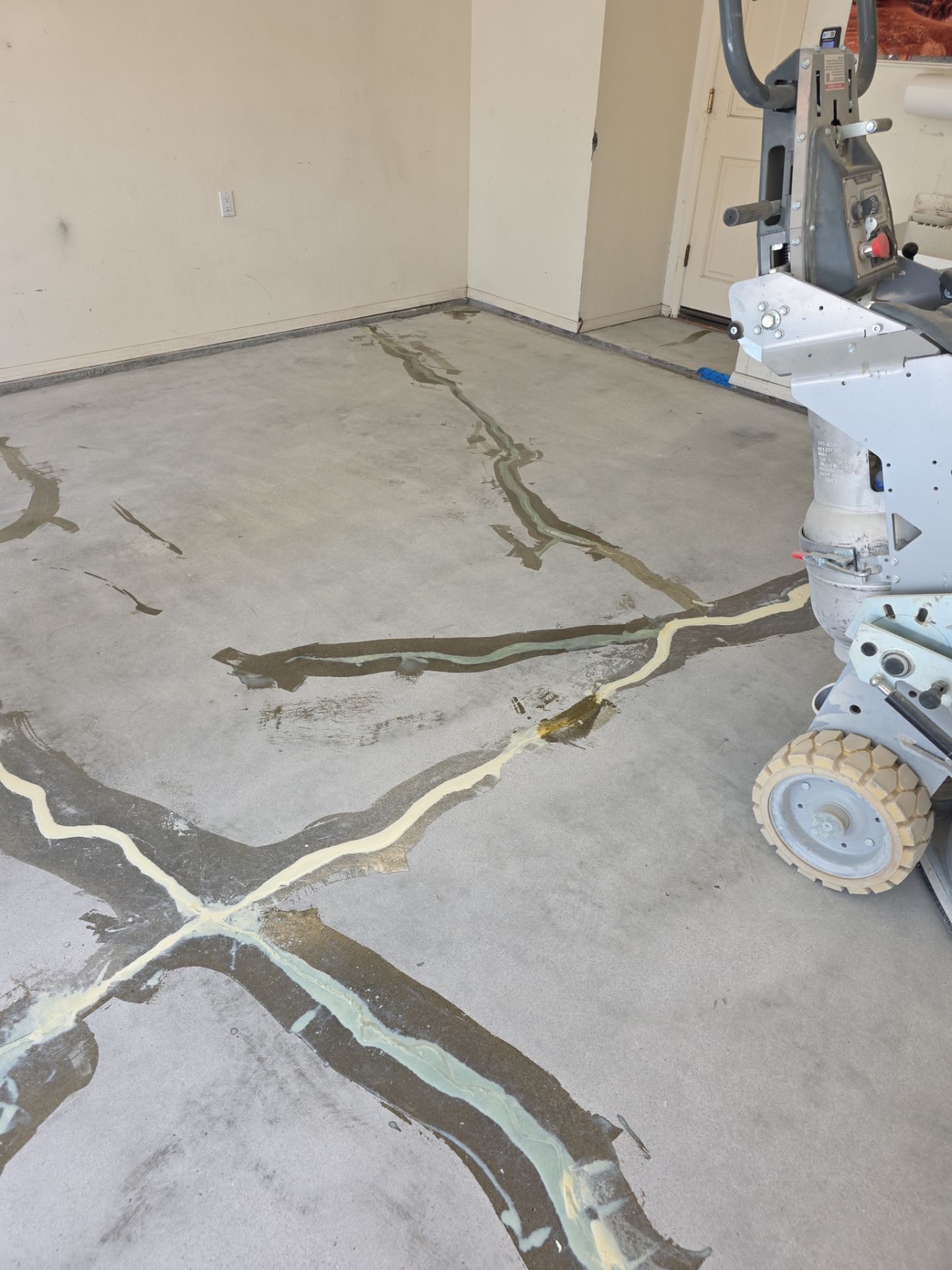 Tidal Wave Polyurea Garage Floor Coating in San Luis Obispo by MGP Coatings