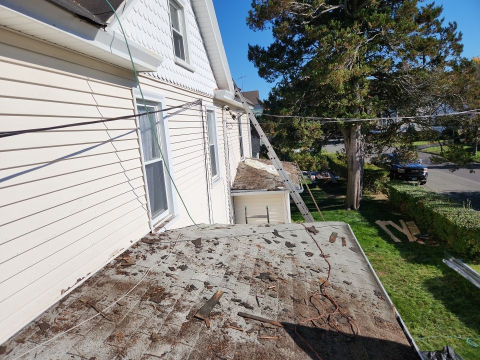 Owens Corning Duration Designer - Black Sable by A Plus Exterior