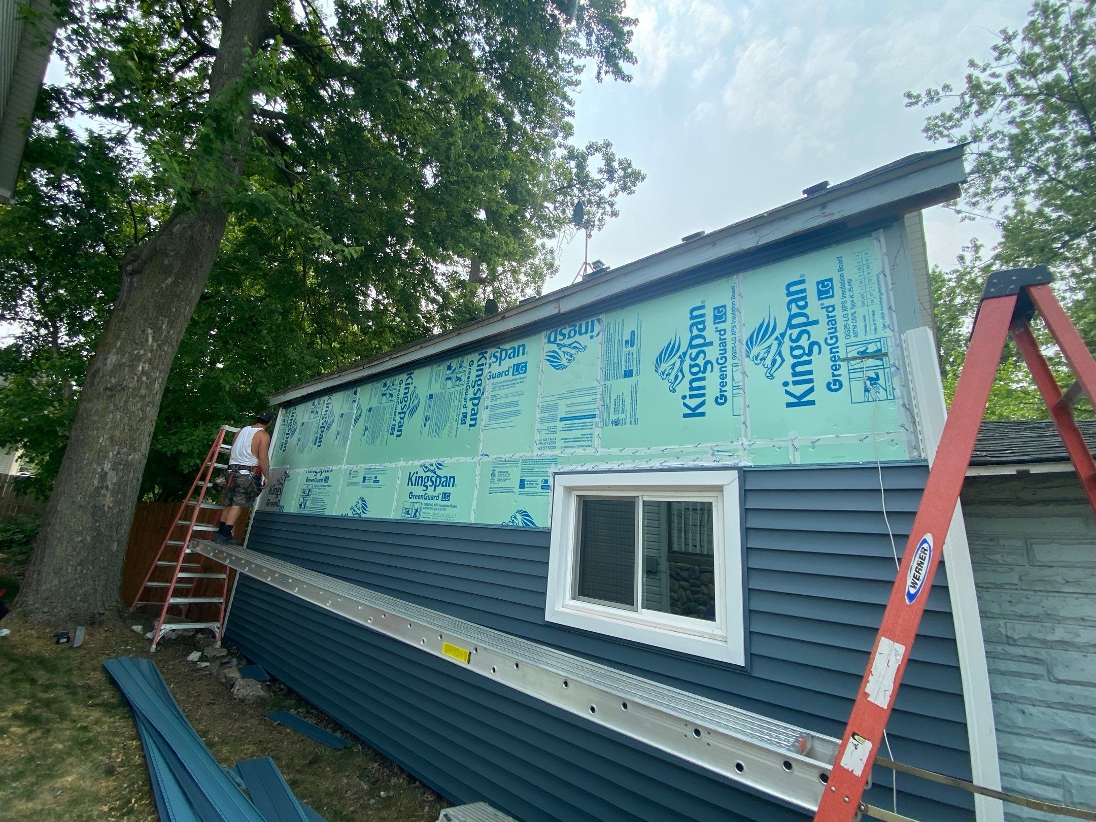 Siding Replacement using CertainTeed Restoration Classis D4 by 180 Contractors
