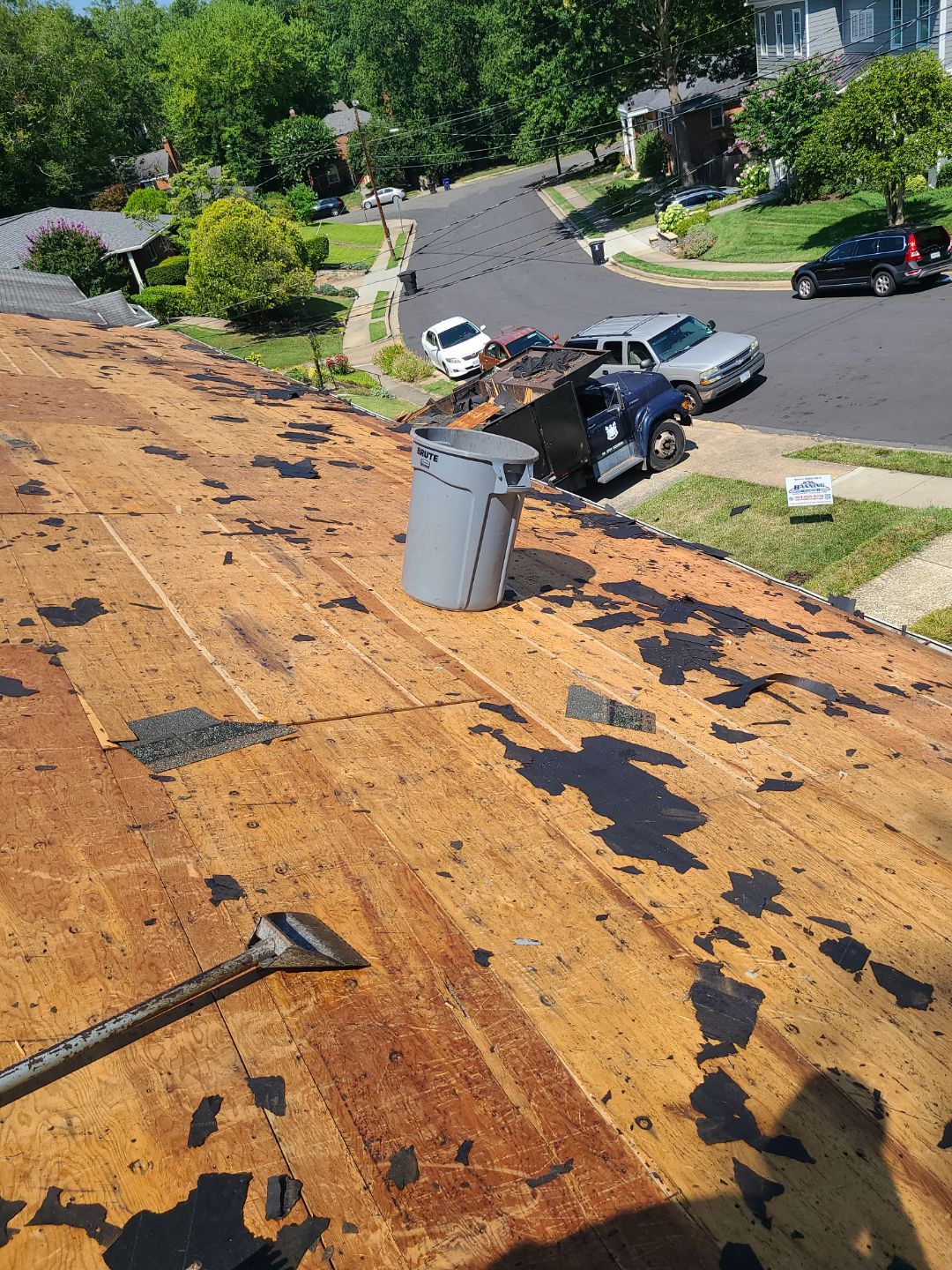 Arlington: Roof Replacement with CertainTeed Landmark Pro in Max Def Georgetown Gray by RM Banning, Inc.