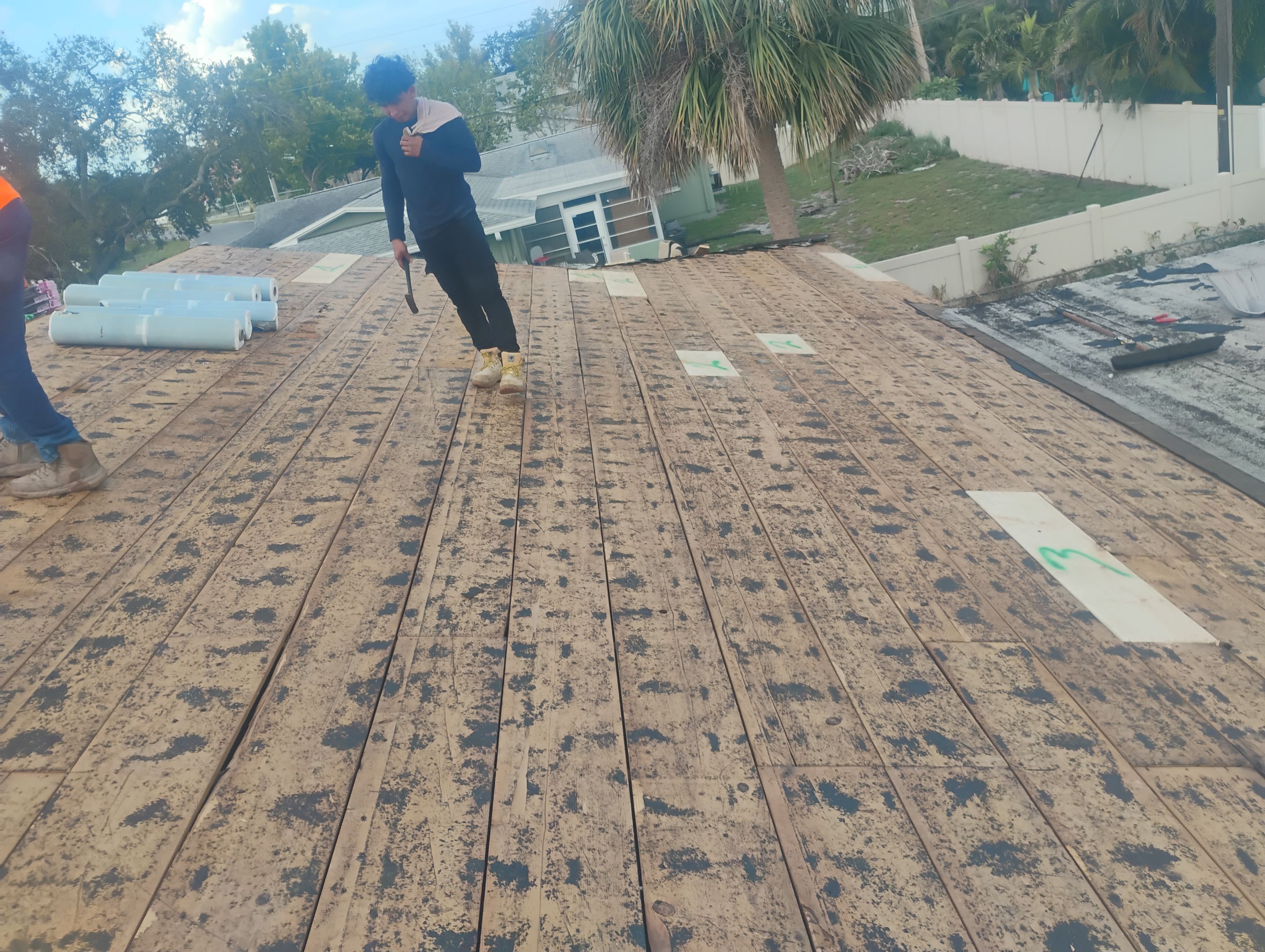 Project in Seminole 33776 by Mitchell Roofing Company LLC