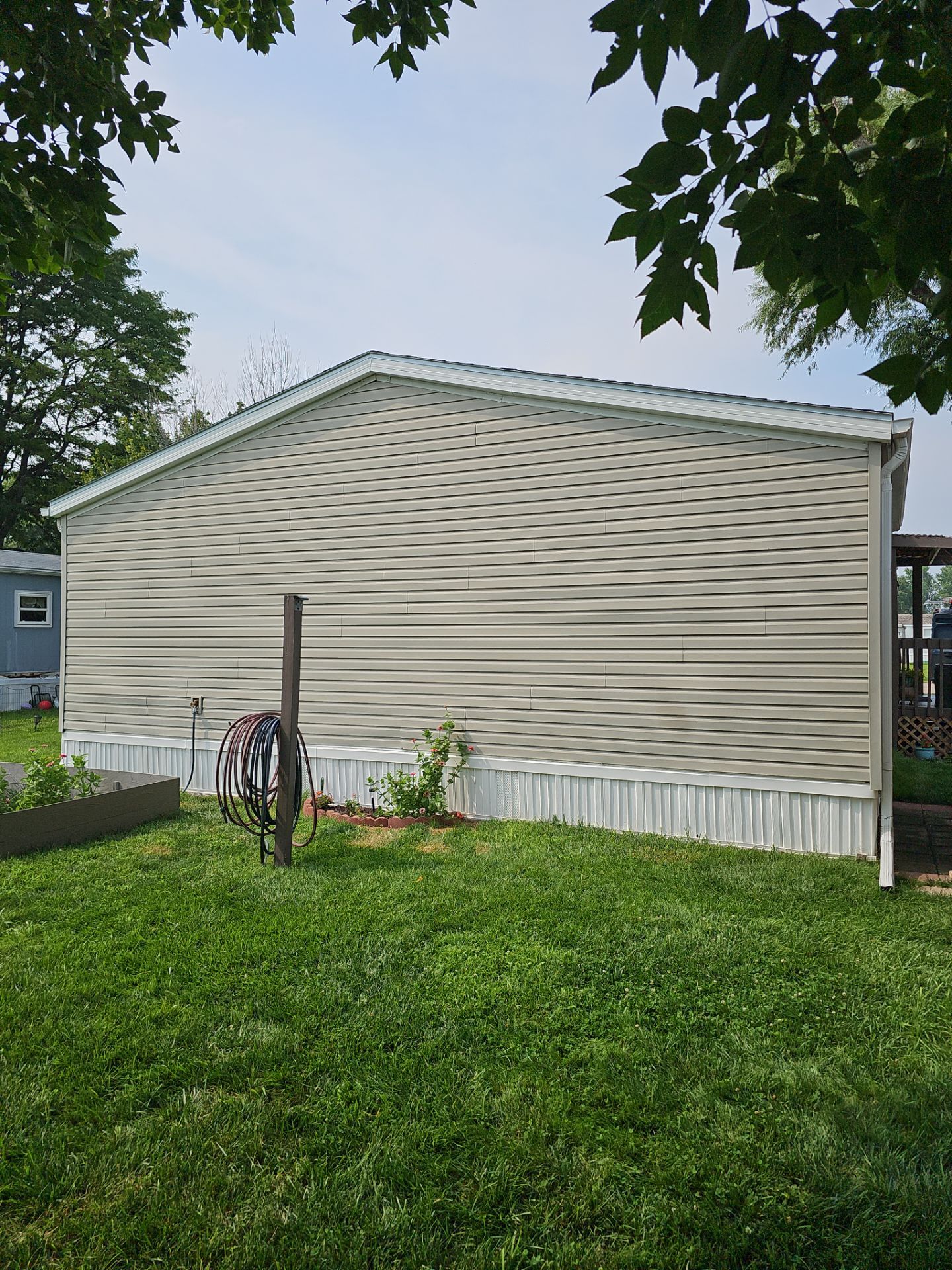Malarkey Vista Storm Gray & Custom Fascia in Kearney by Loyal Nine