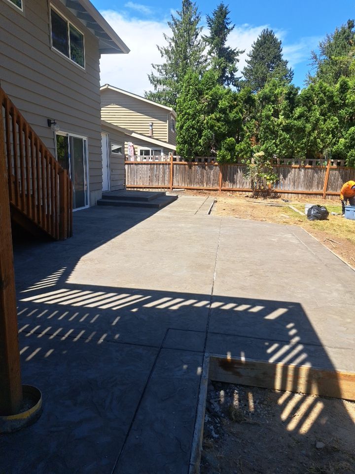 Chris | Stamped Concrete Patio, Walkway & Steps by Jireh Asphalt & Concrete Inc 