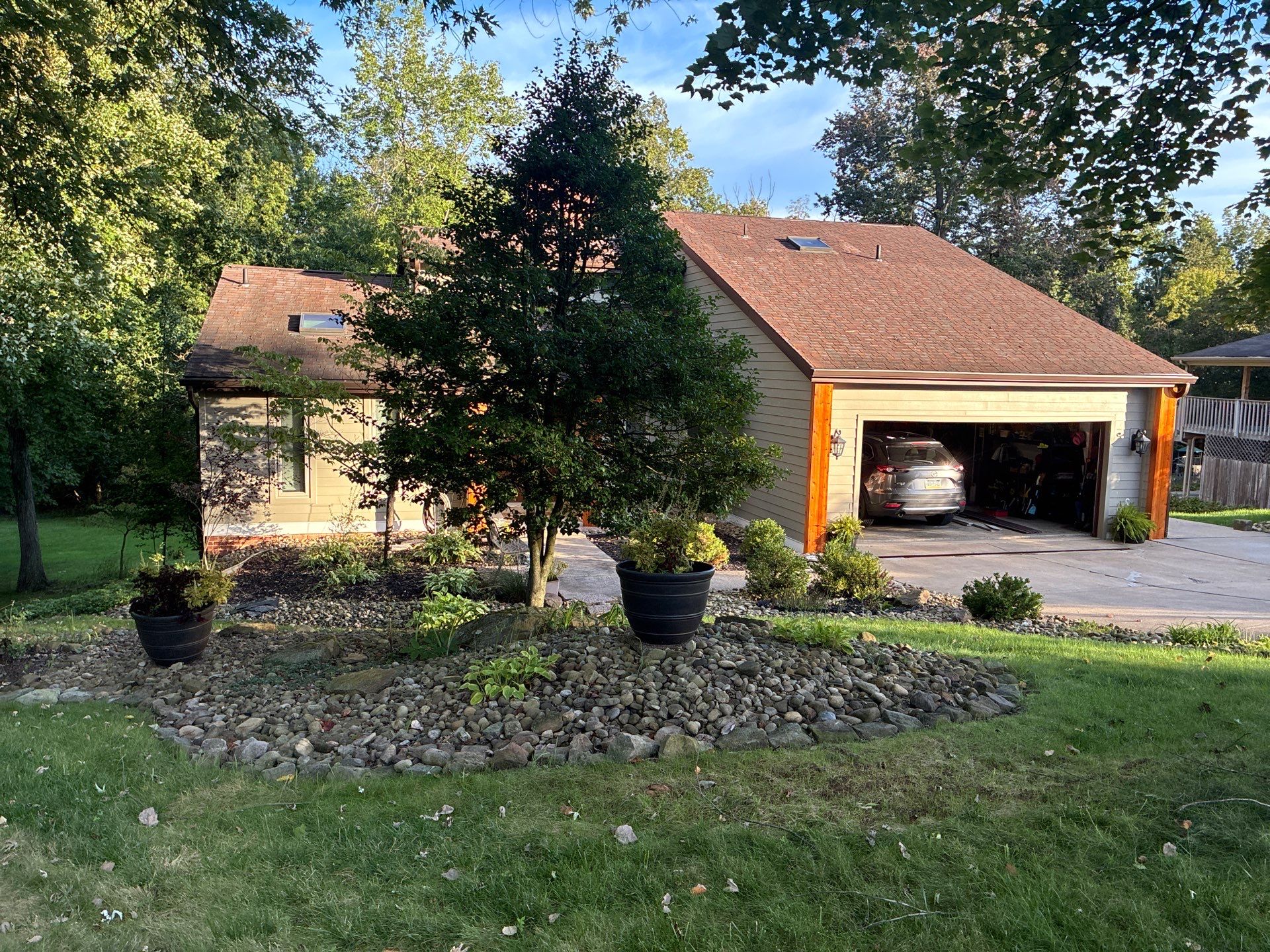 Home Siding Renovation Featuring James Hardie Monterey Taupe Siding by Ideal Siding Pittsburgh