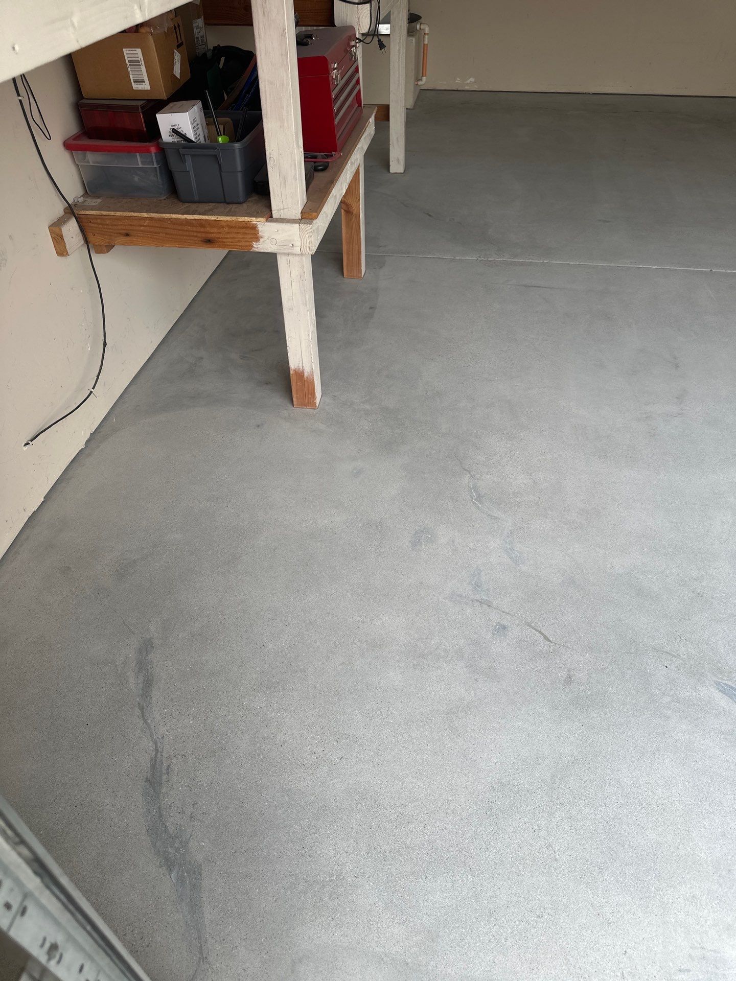 Garage Floor Concrete Coating with Simiron Flake in Nipomo by MGP Coatings