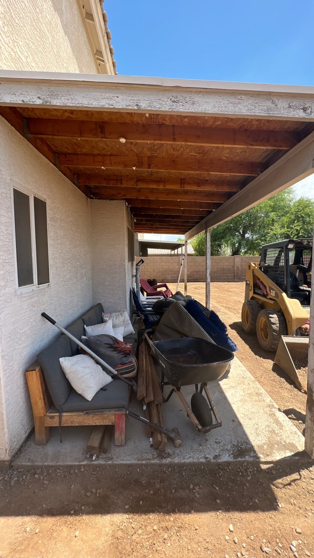 Exterior Painting using Dunn-Edwards EVERSHIELD®  by Crash of Rhinos Painting & Garage Floors