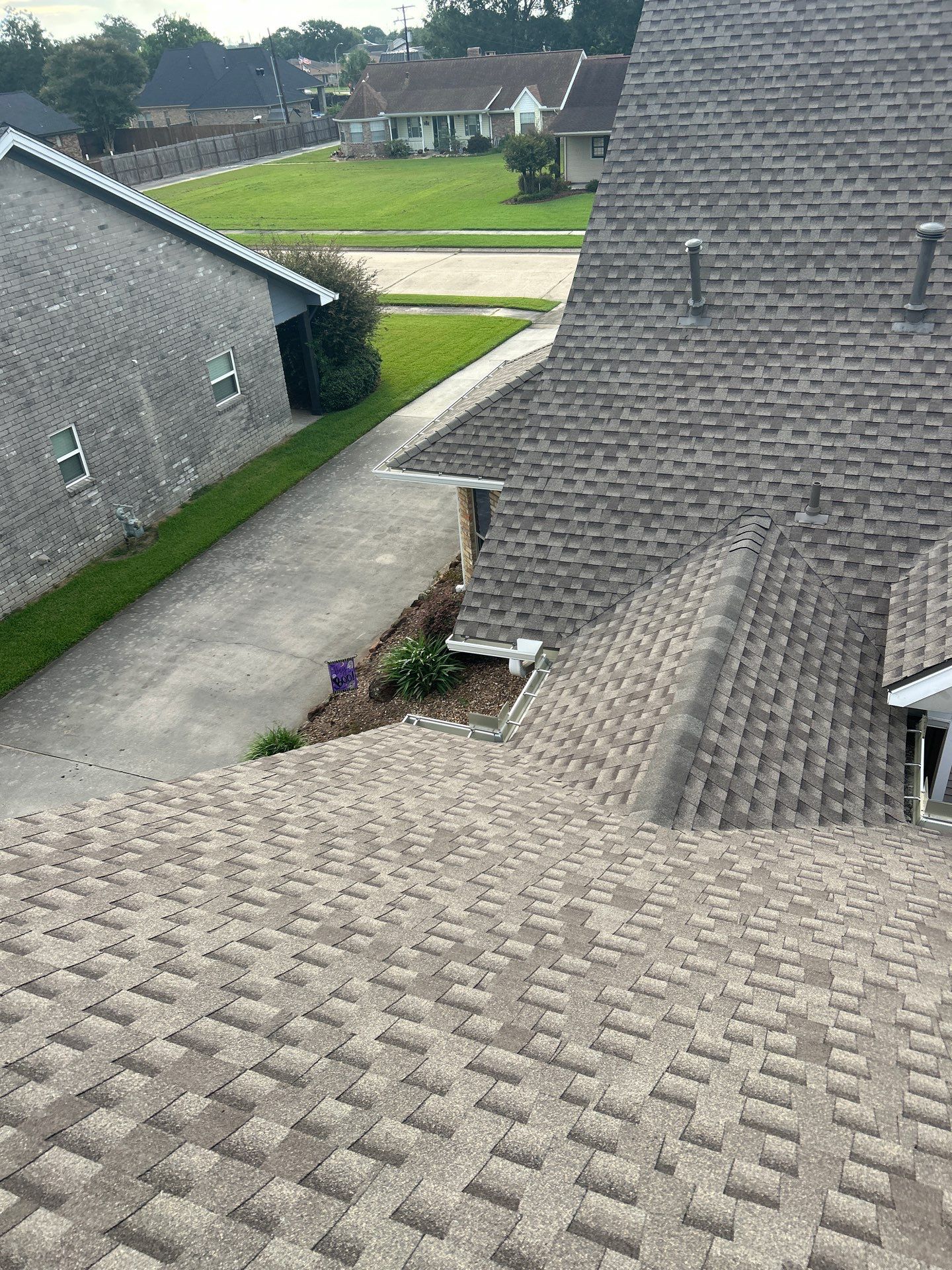 Residential Roof Replacement using GAF HDZ - Weathered Wood by Elite Roofing LLC