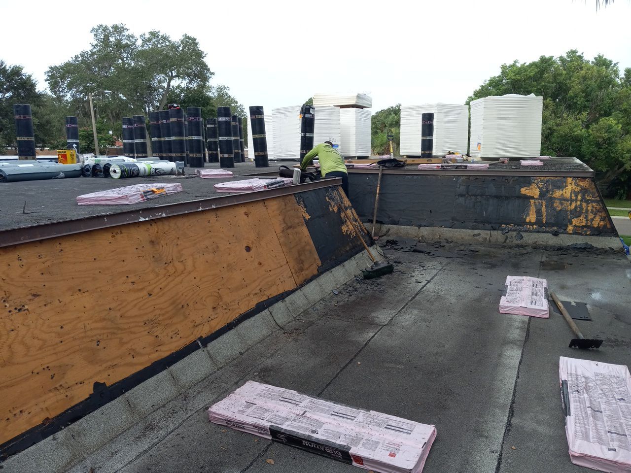 Project in Largo 33774 by Mitchell Roofing Company LLC 