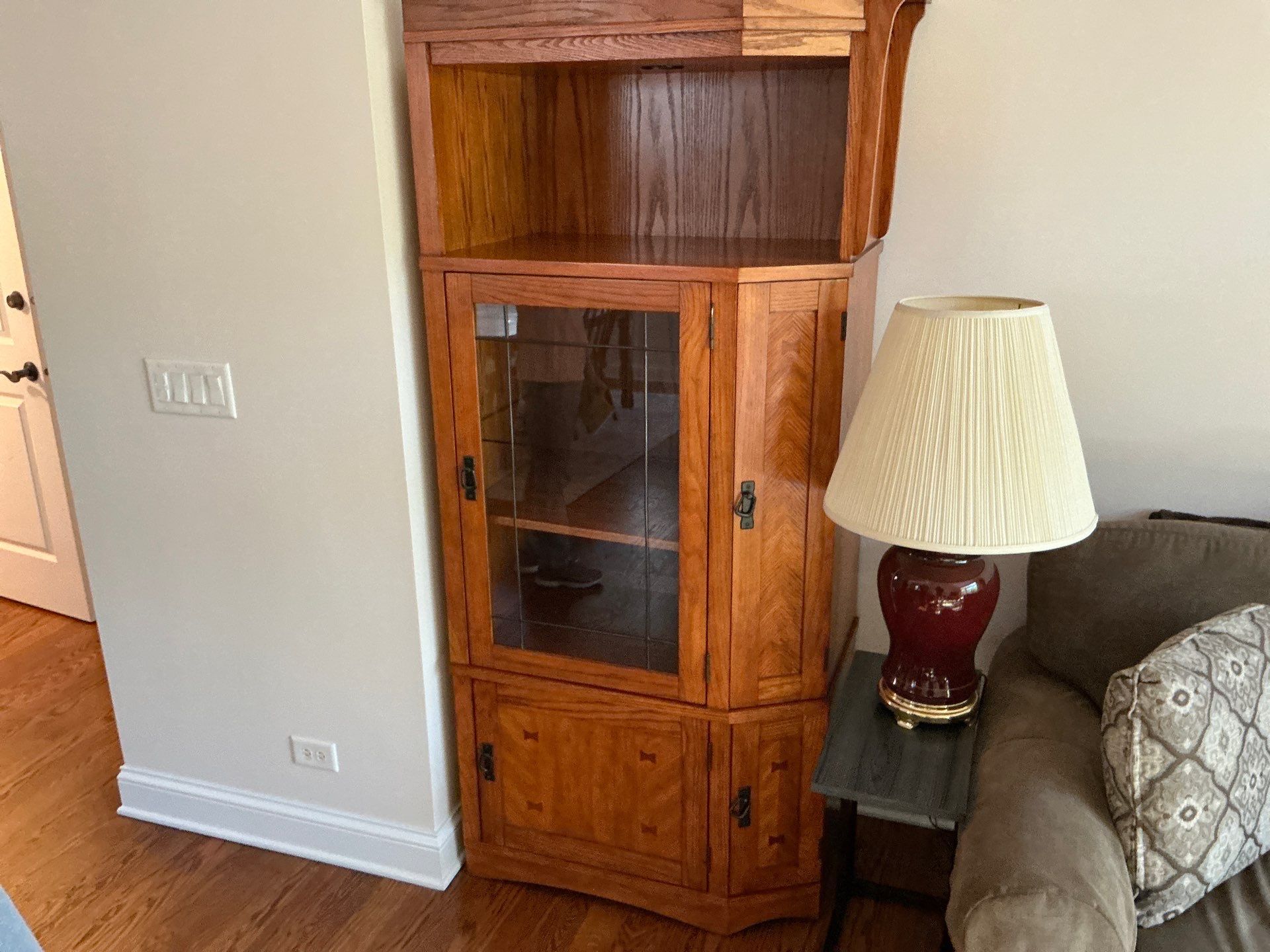 Glen Ellyn by The Junkluggers of Chicago NW Suburbs