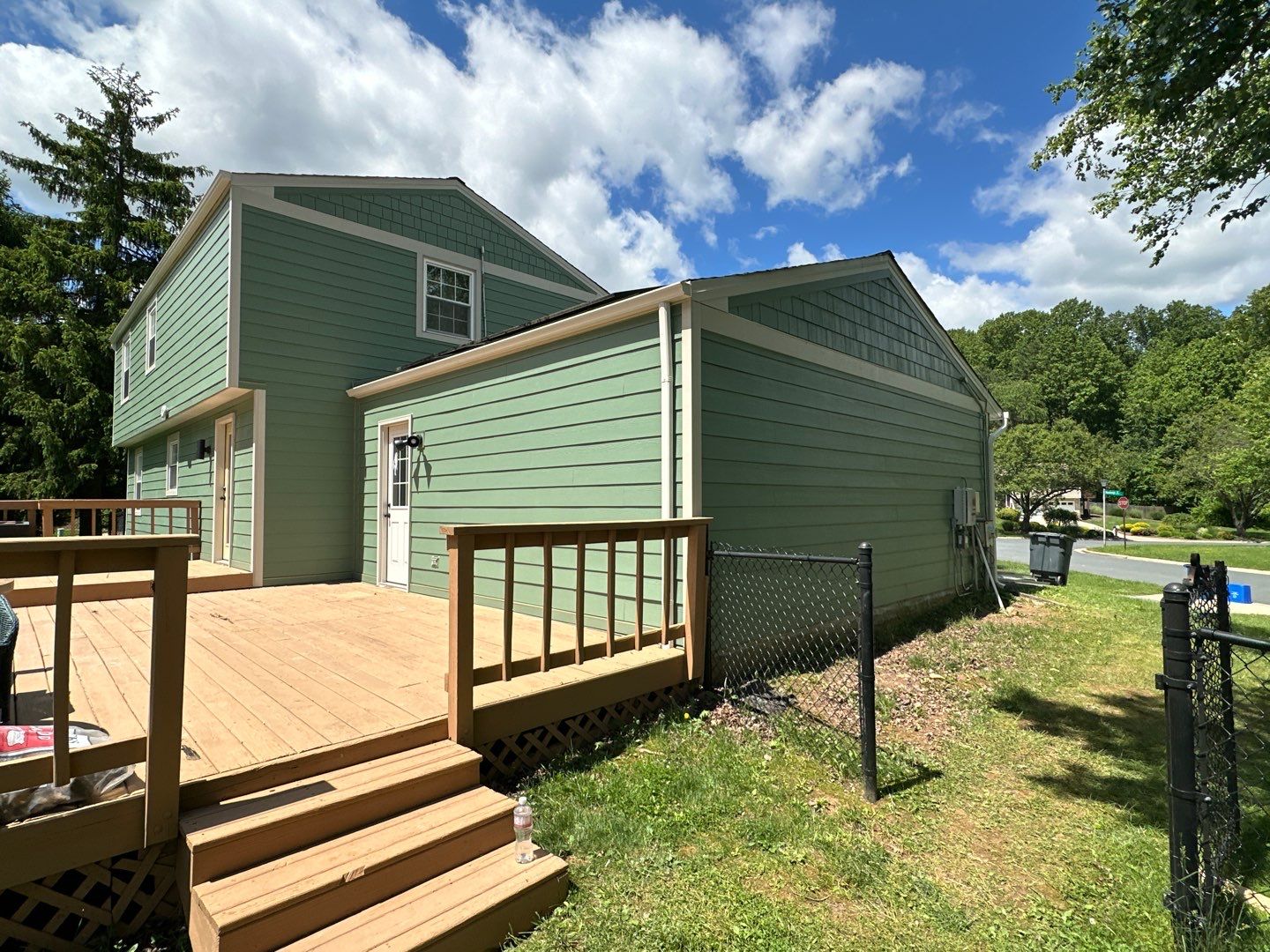 Siding Installation using JH Cedarmill Plank Dream by ExteriorPros
