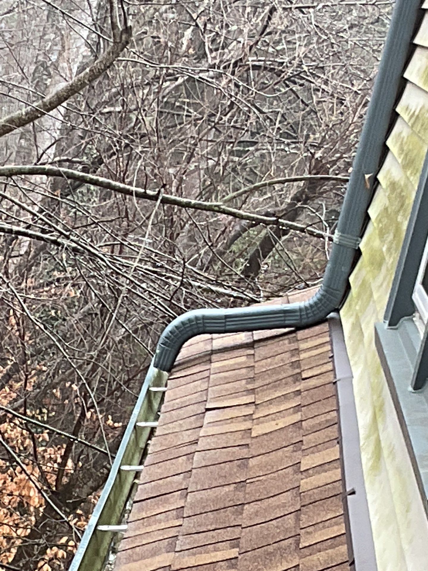 Springfield CertainTeed Landmark in Resawn Shake by RM Banning, Inc.