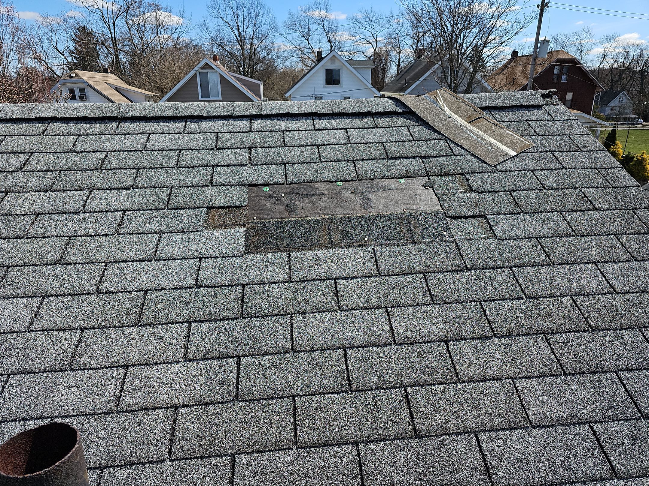 ATLAS PINNACLE COLOR: COASTAL GRANITE by Eagle Eye Roofing