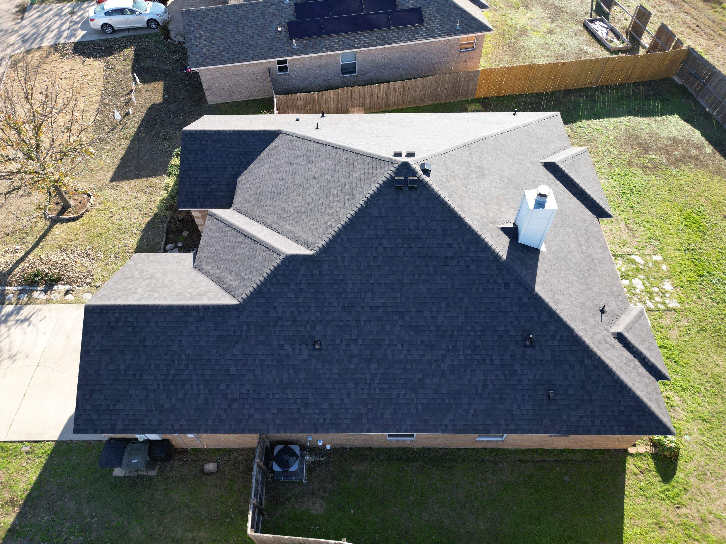 Onyx Black - Owens Corning TruDefinition Duration by RoofsOnly.com