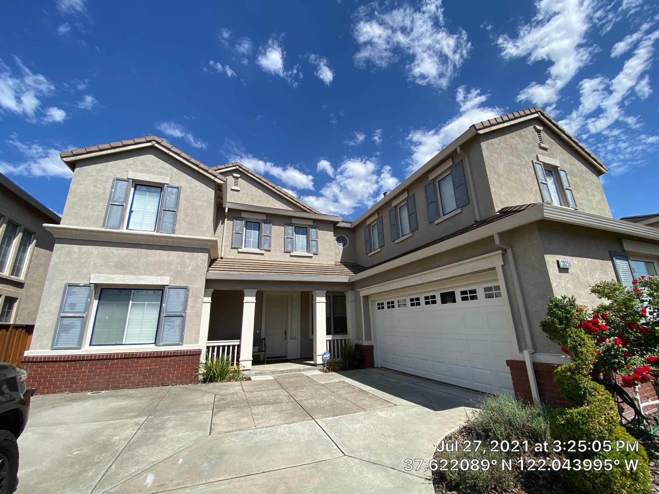 Exterior Painting  Elastomeric by Herrera’s Bay Area Painting inc.