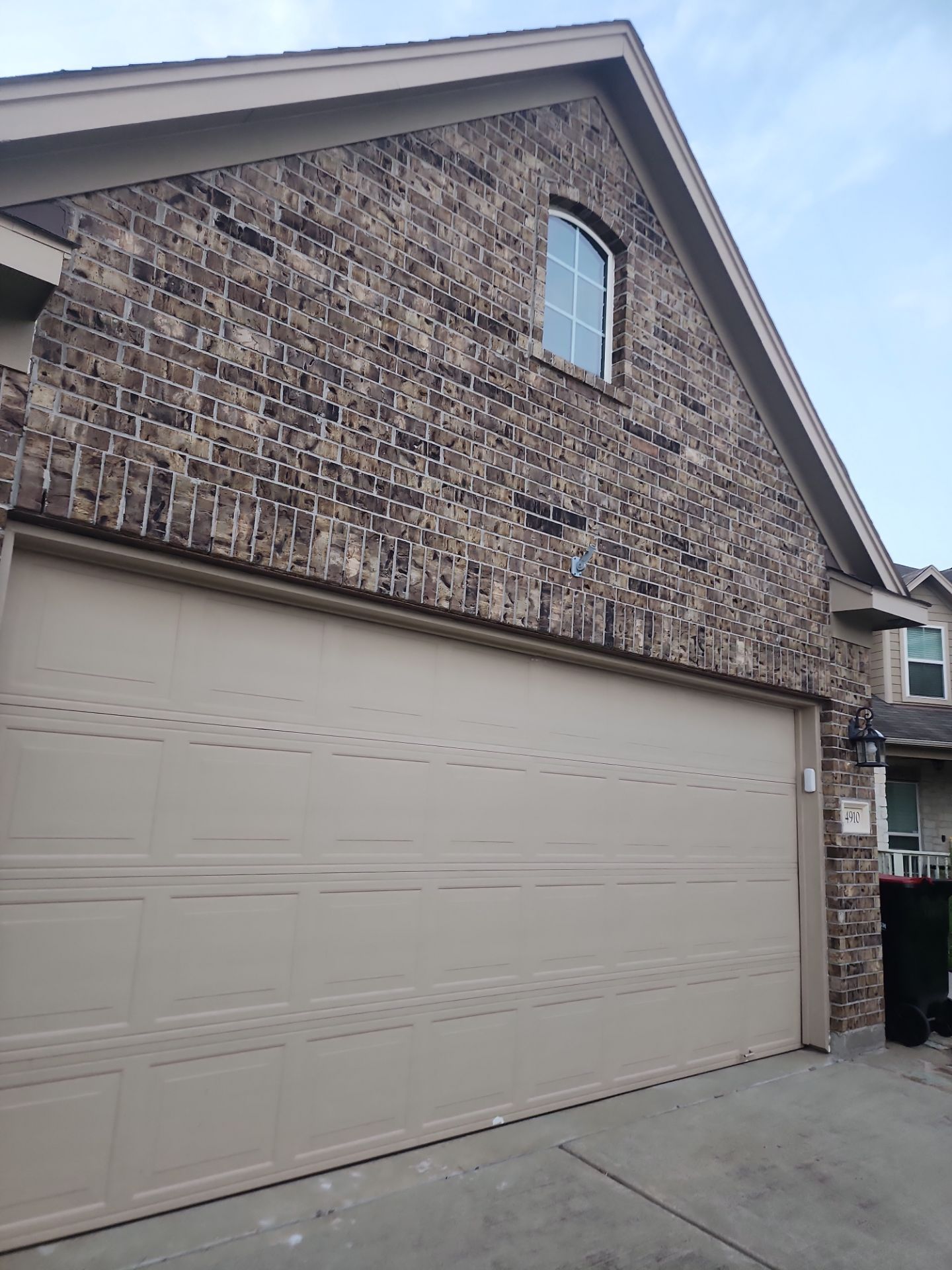 Residential Roofing Installation using Owen's Corning Duration (Lifetime) Shingles by Roof Repair Company