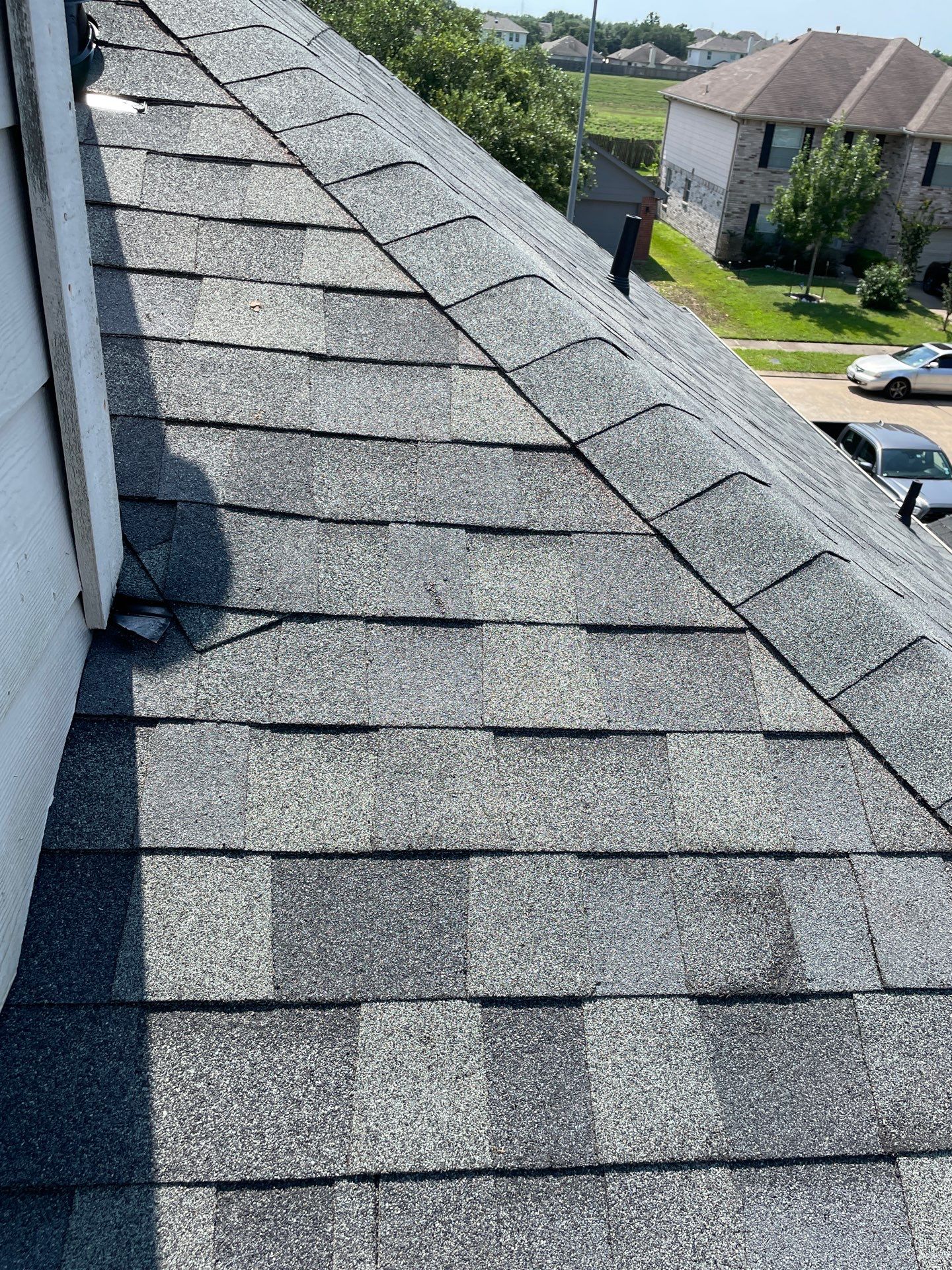 Residential Roofing Installation using Owen's Corning Duration (Lifetime) Shingles by Roof Repair Company