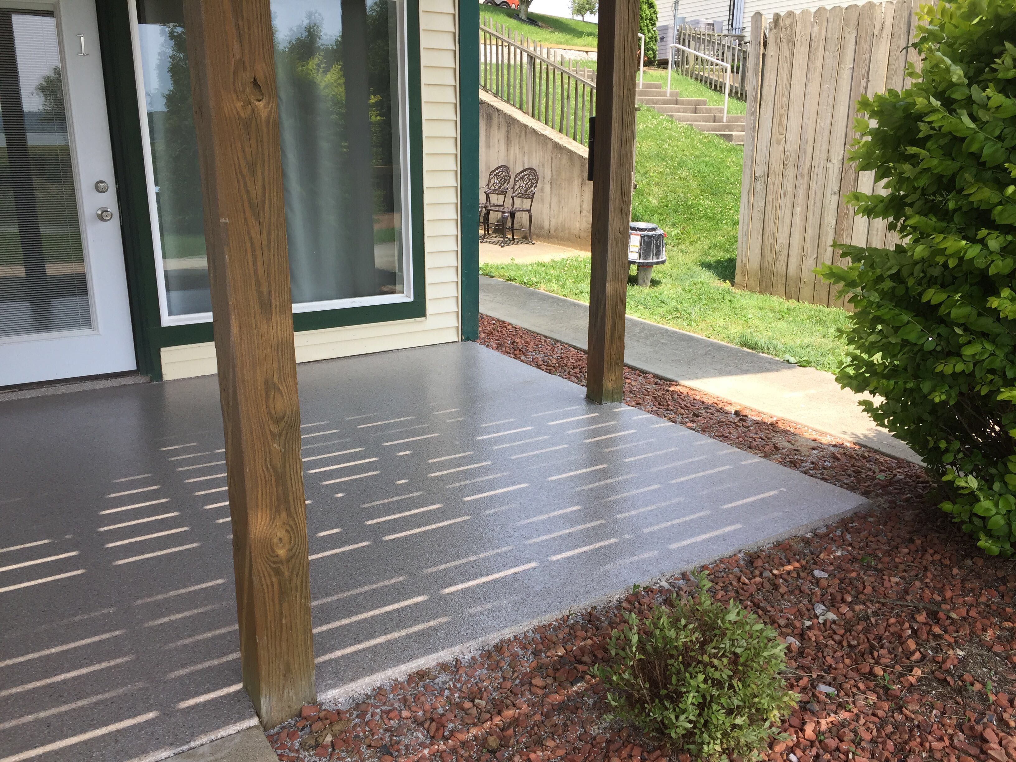 Patio Installation using Fieldstone by Your1DayFloor.com