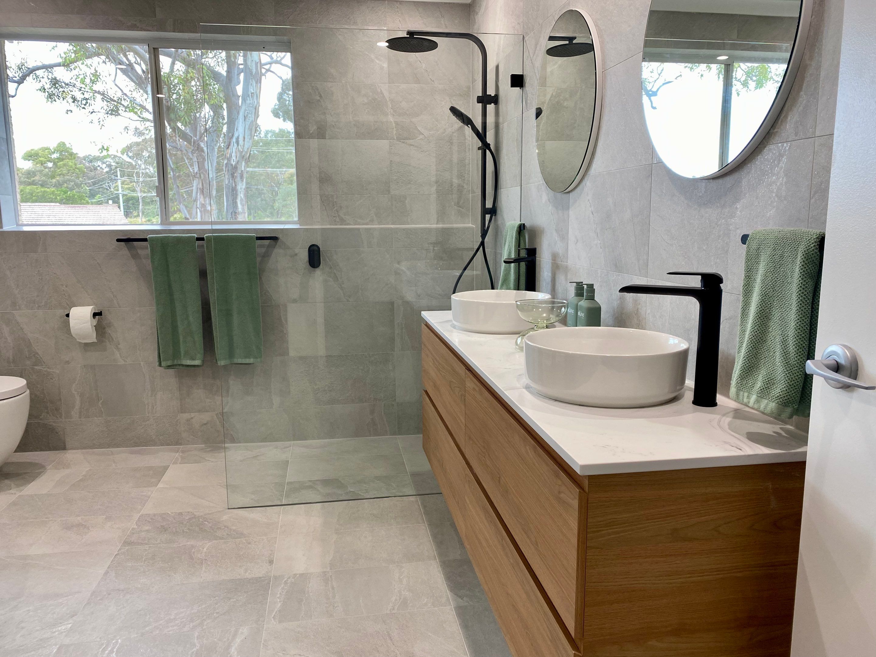 Bathroom Renovation using XROCK 36W White natural 300 x 600 by Re-seal Bathrooms