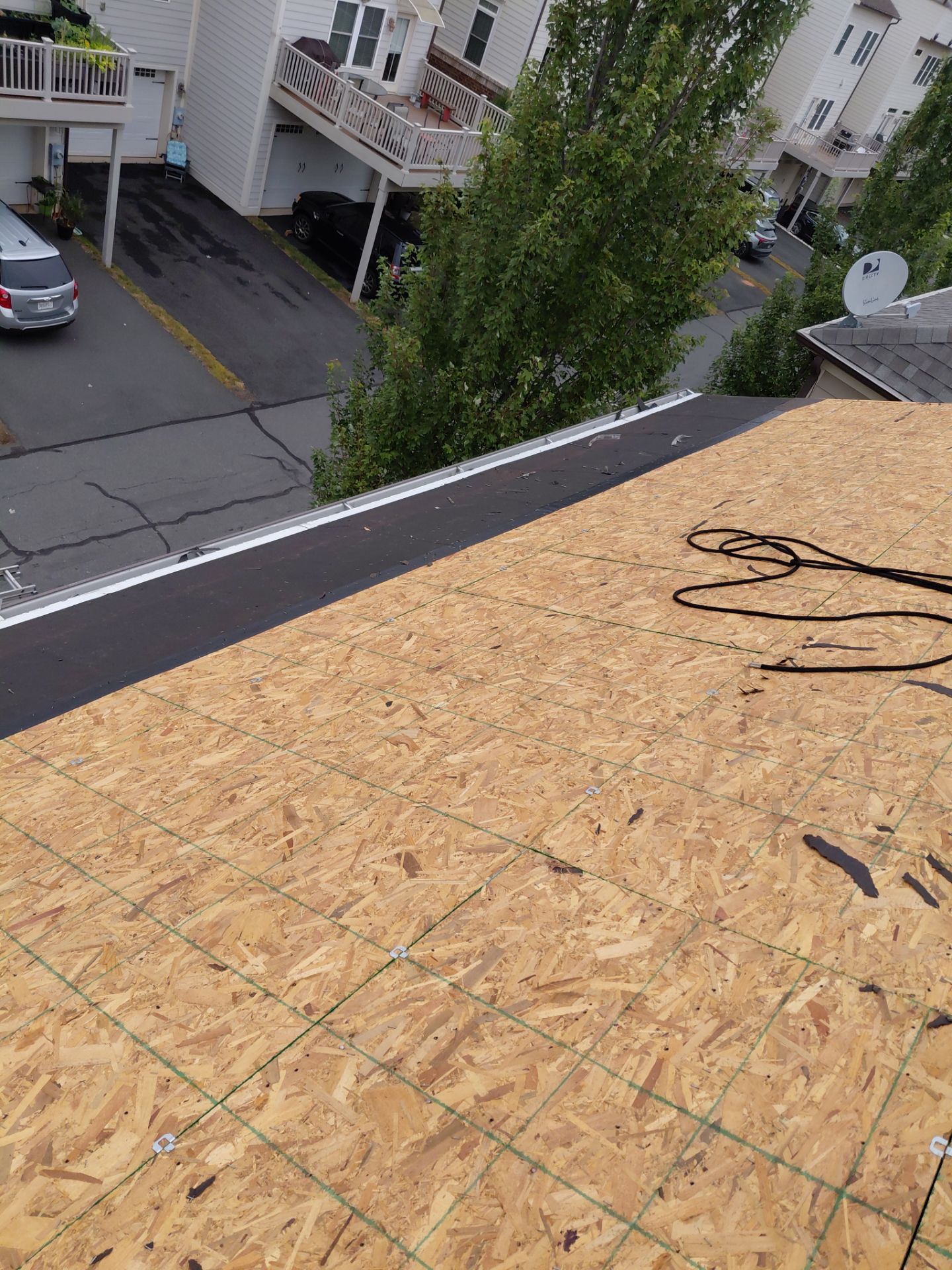 Ashburn: Residential Roof Replacement  with CertainTeed Landmark Pro in Max Def Georgetown Gray by RM Banning, Inc.