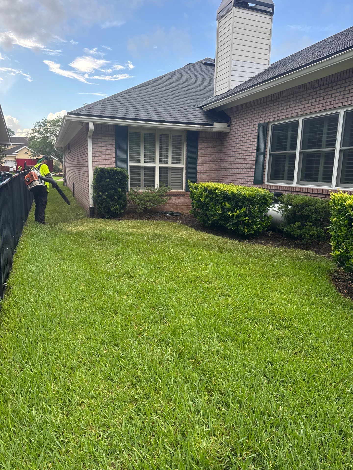 Deerwood Resident | Sod Install & Bed Design by ProGreen Services