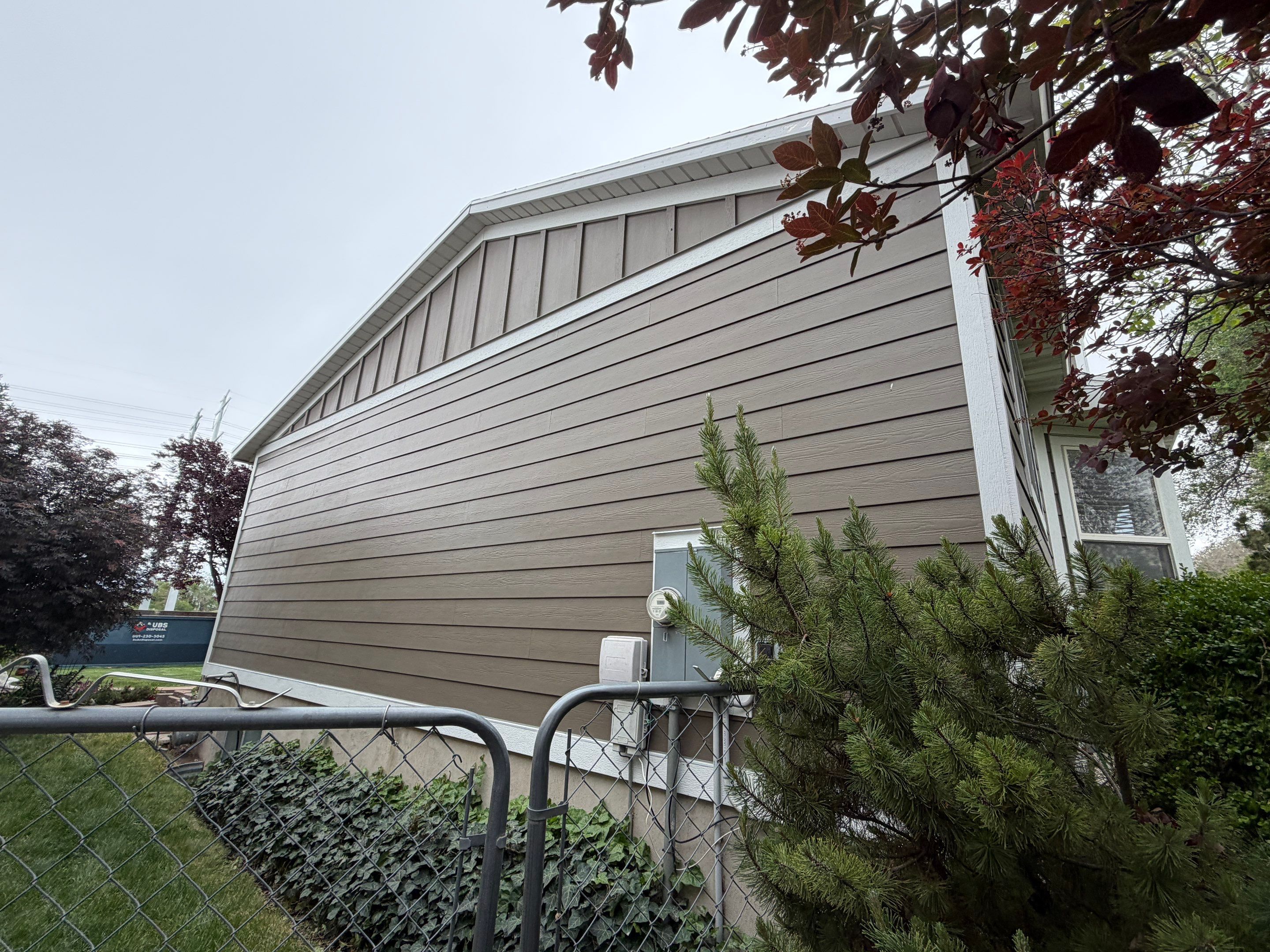 West Valley City | Aluminum to Hardie Conversion | Timber Bark & Arctic White by Ideal Siding Utah