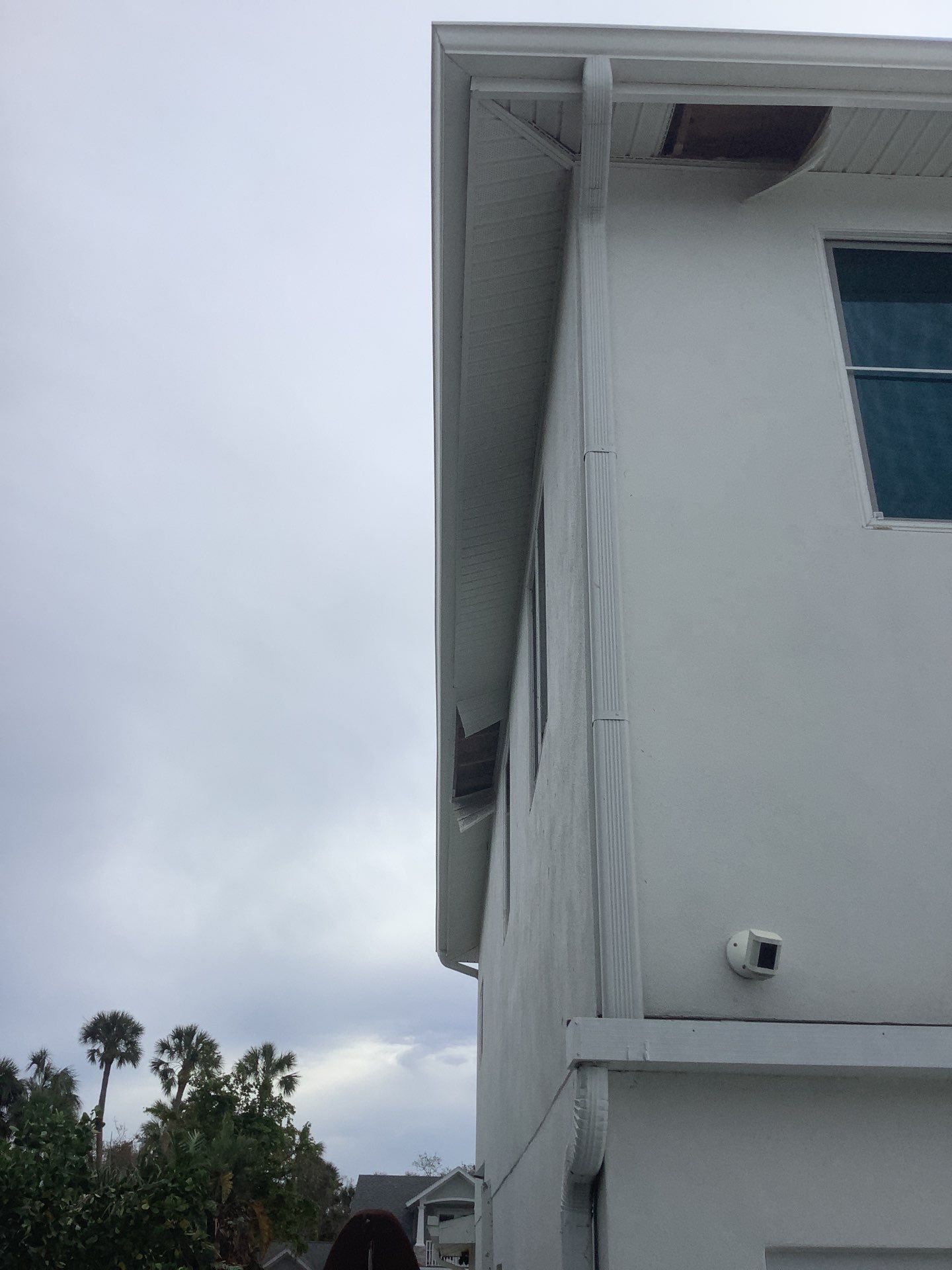 Soffit and Fascia Replacement in Siesta Key FL by Gutter Professors