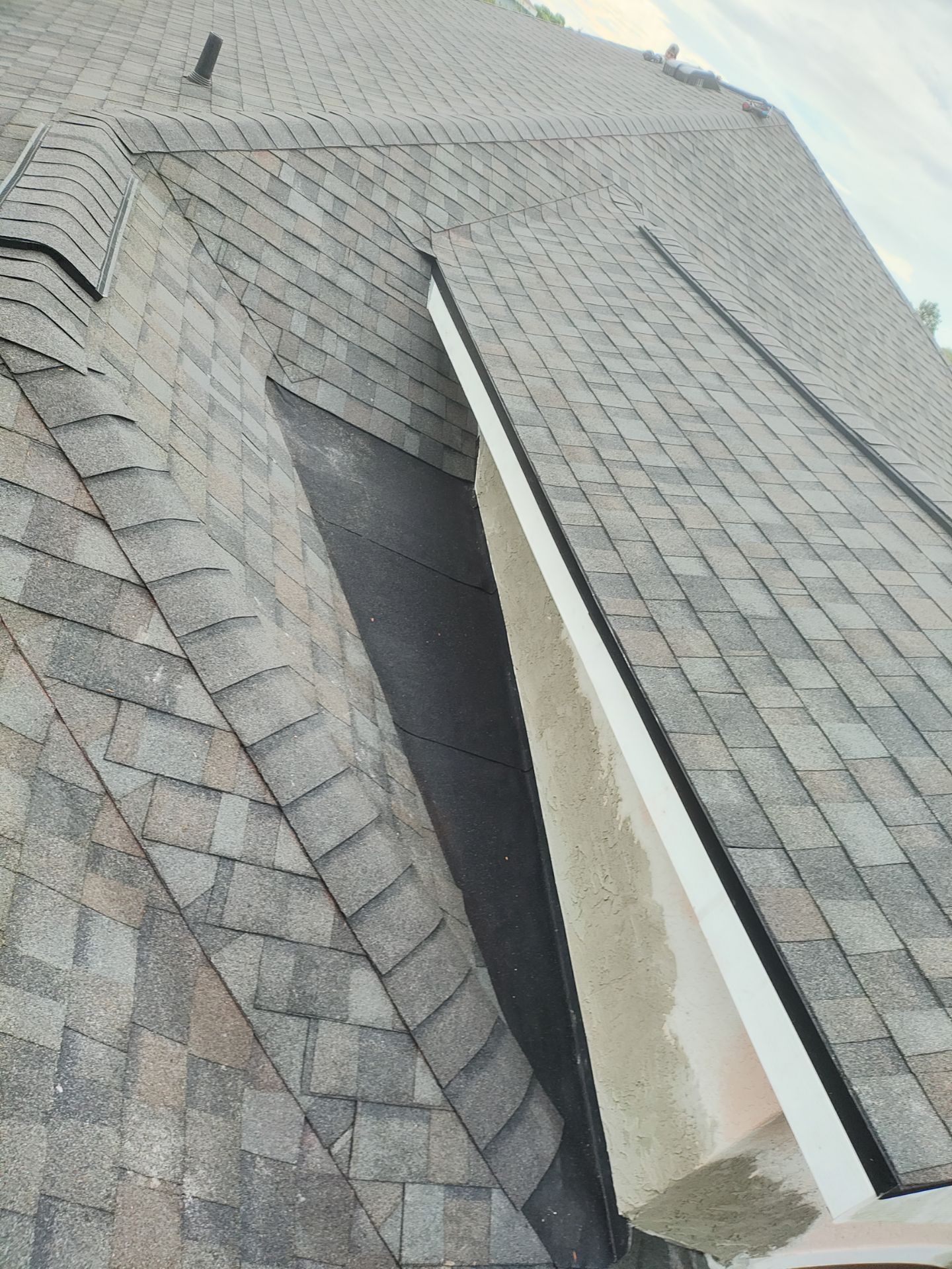 Roof Replacement in Lithia, FL by Shingle Masters Roofing