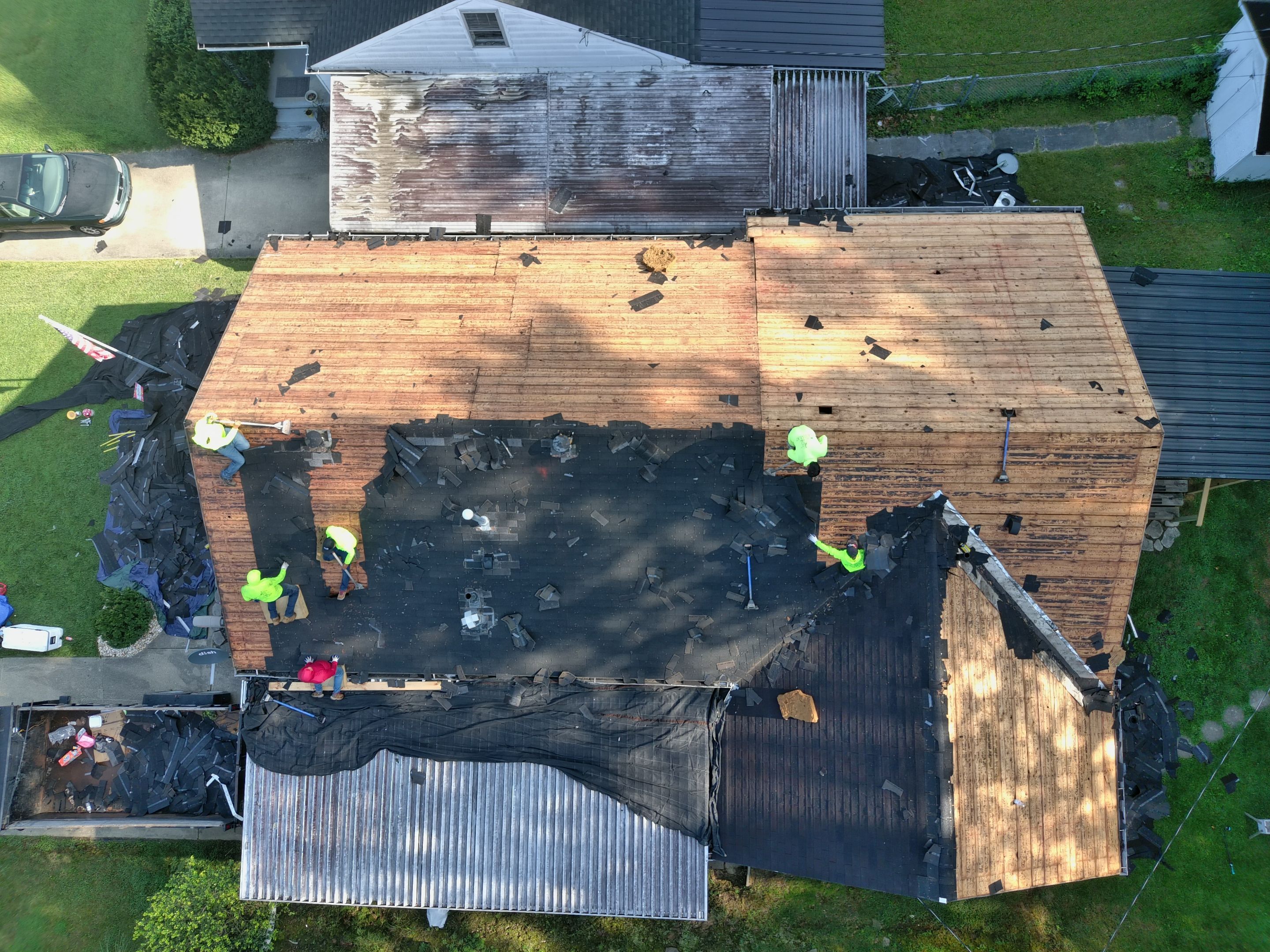 🖤 Sleek. Bold. Built to Last — Granite Black in Portsmouth! by Mr. Roofer