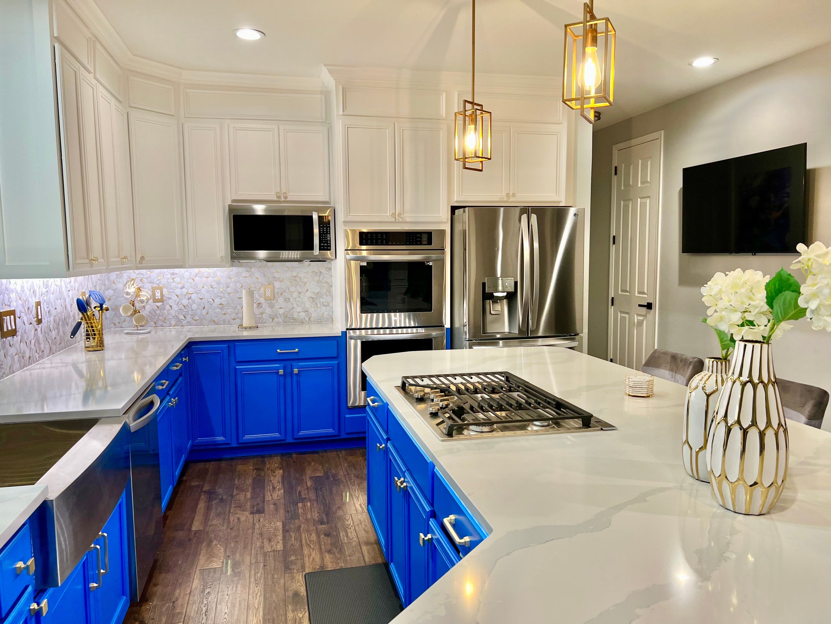 Kitchen Cabinet Painting by GLSpainters