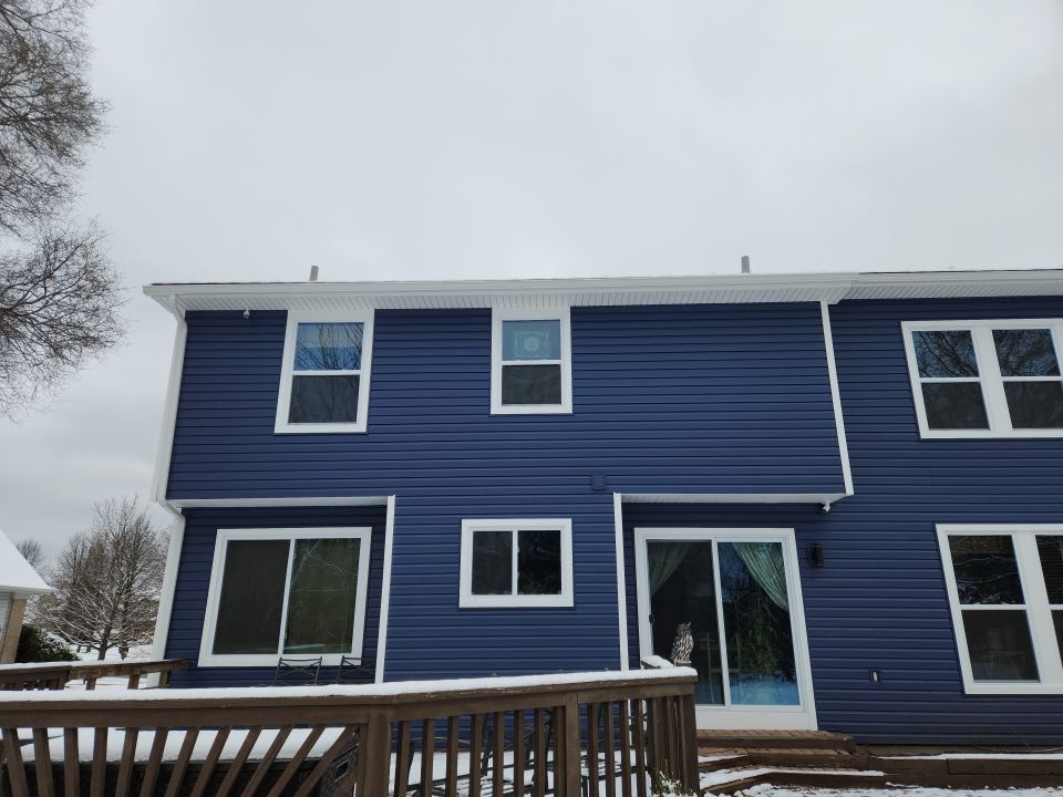 Siding Replacement using CertainTeed Restoration Classis D4 by 180 Contractors