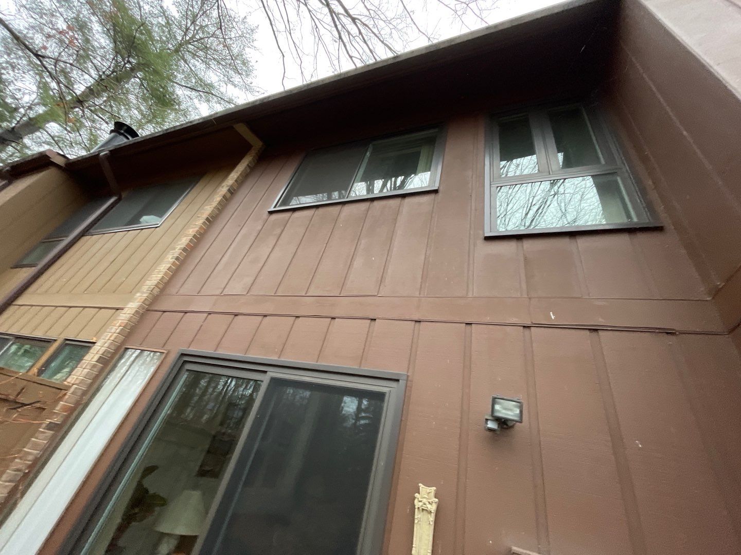 Reston CertainTeed Landmark Resawn Shake New Roof Installation & Siding/Trim Repairs by RM Banning, Inc.