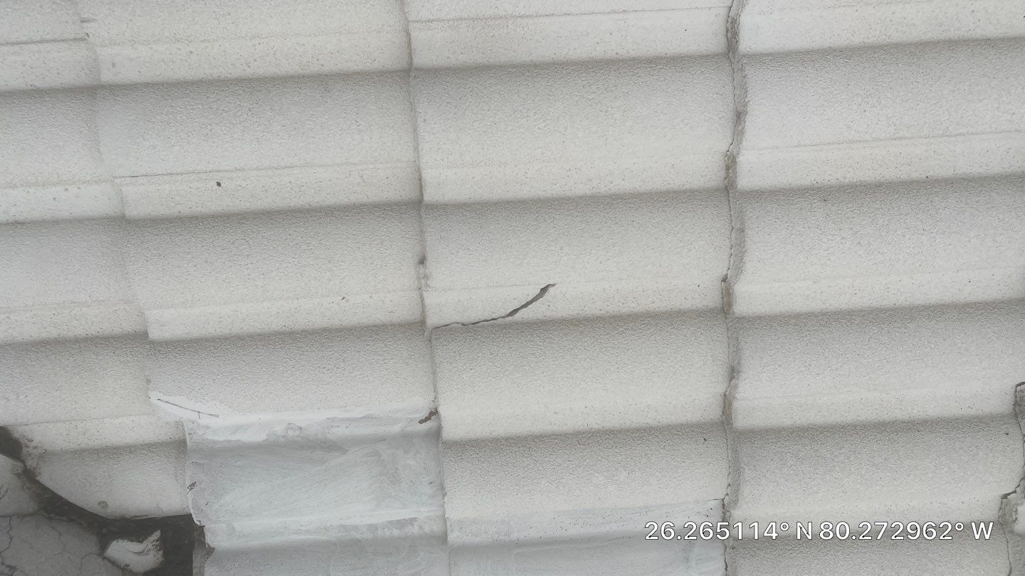 π Customer Spotlight: Lee M. (Black Boater) β Aastro Roofing Delivers Exceptional Service Again! π by Aastro Roofing