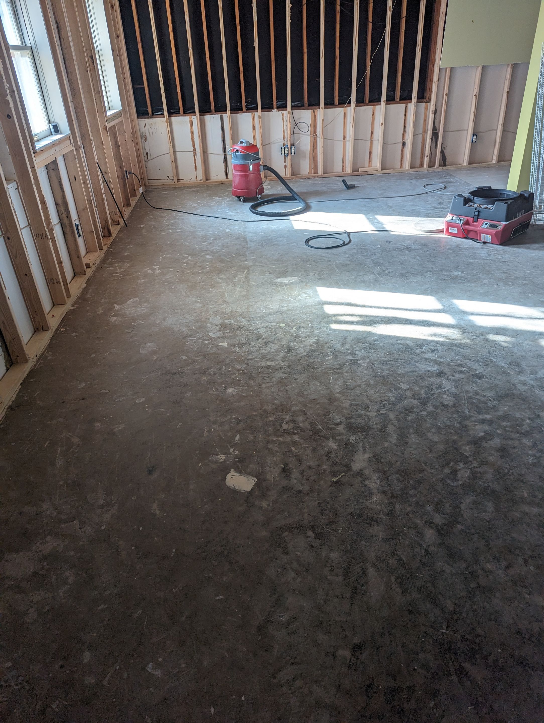 Mold Remediation in Louisville, KY by ANR Restoration