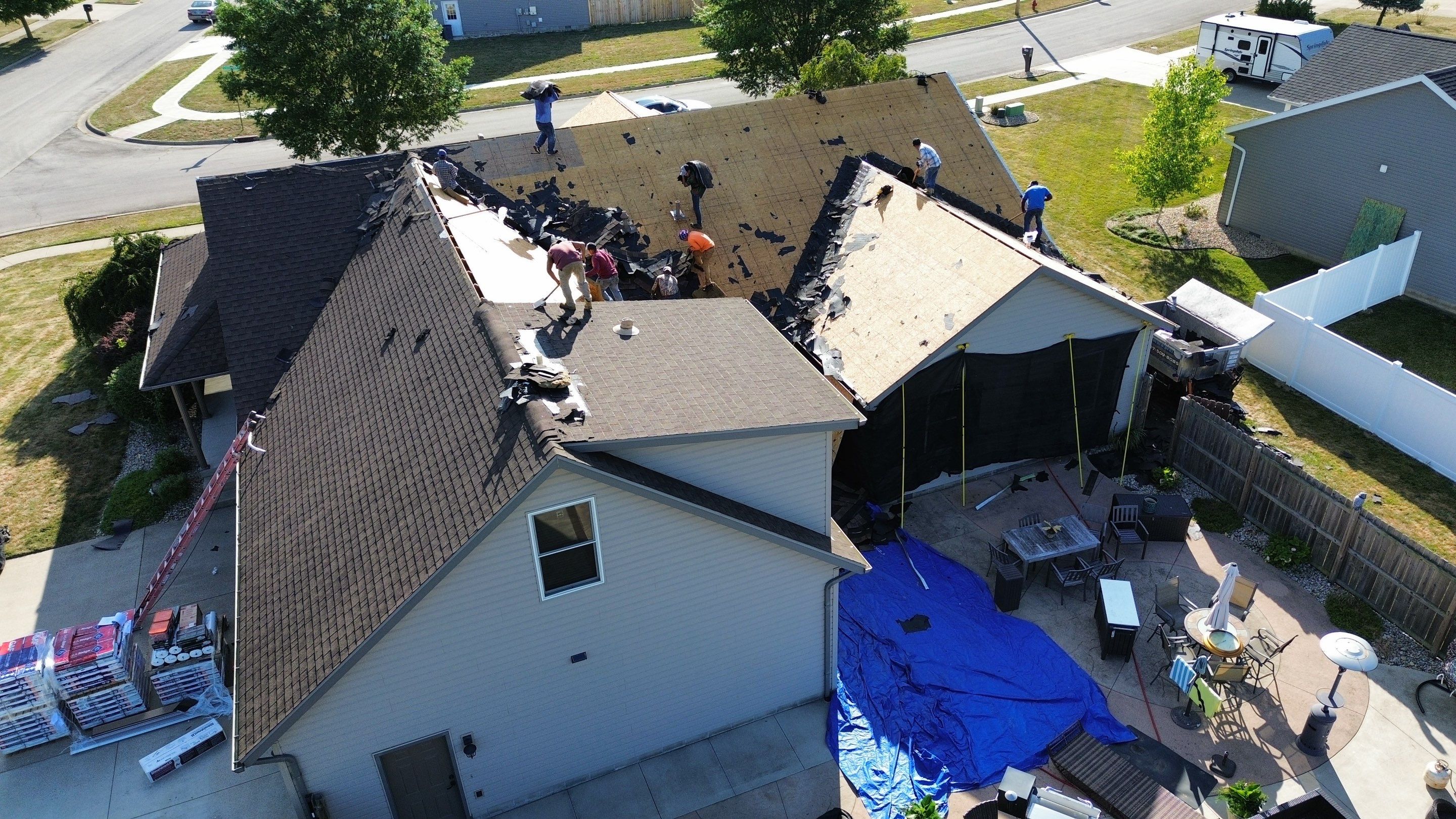 Residential Roofing Installation using Timberline HDZ Shingles - Weathered Wood by RoofX 