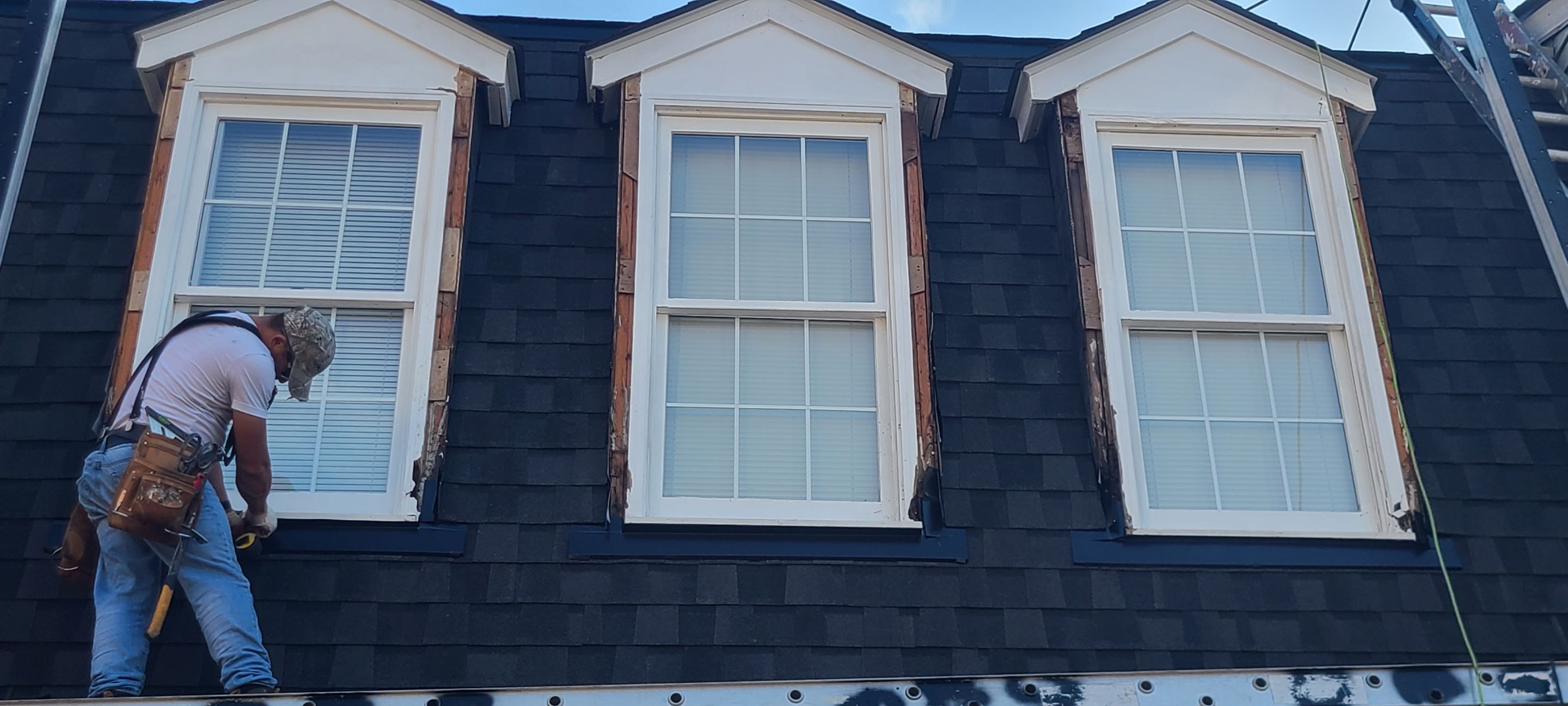 Woodbridge: Residential Roof Replacement with CertainTeed Landmark Pro in Max Def Moire Black by RM Banning, Inc.