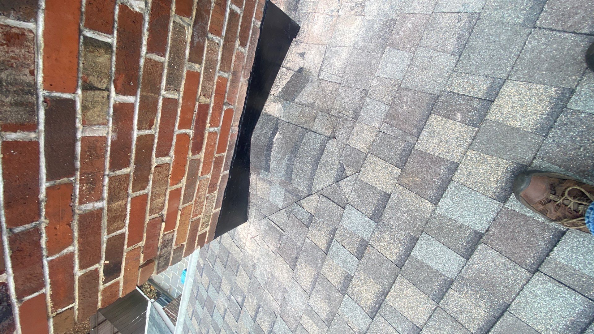 Vienna: Residential Roof Replacement with CertainTeed Landmark Pro in Max Def Weathered Wood by RM Banning, Inc.