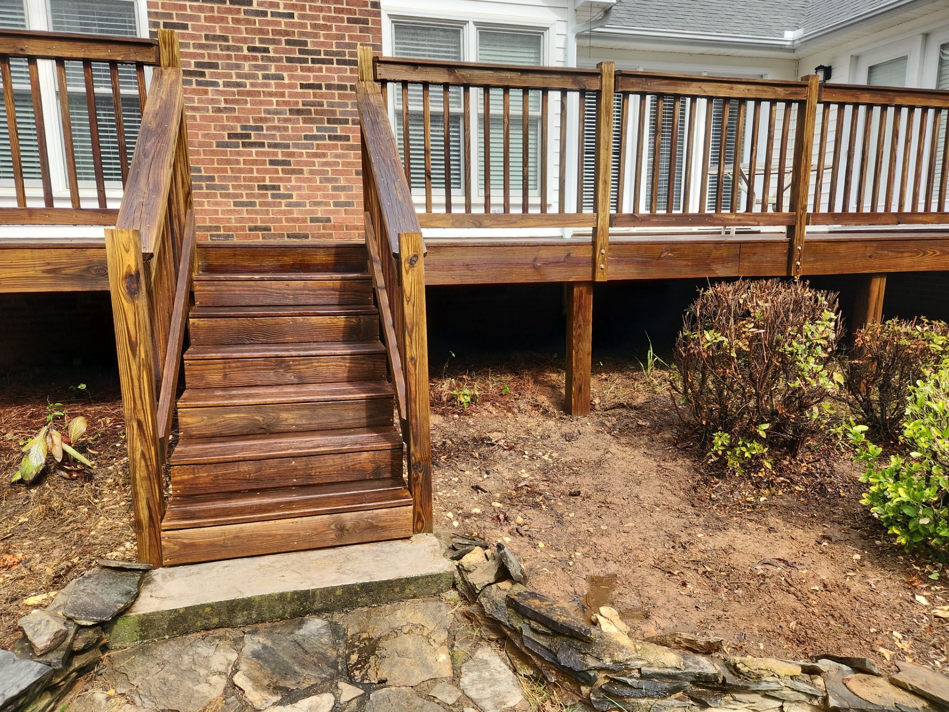 Deck using Wood Sealant by DuraSeal
