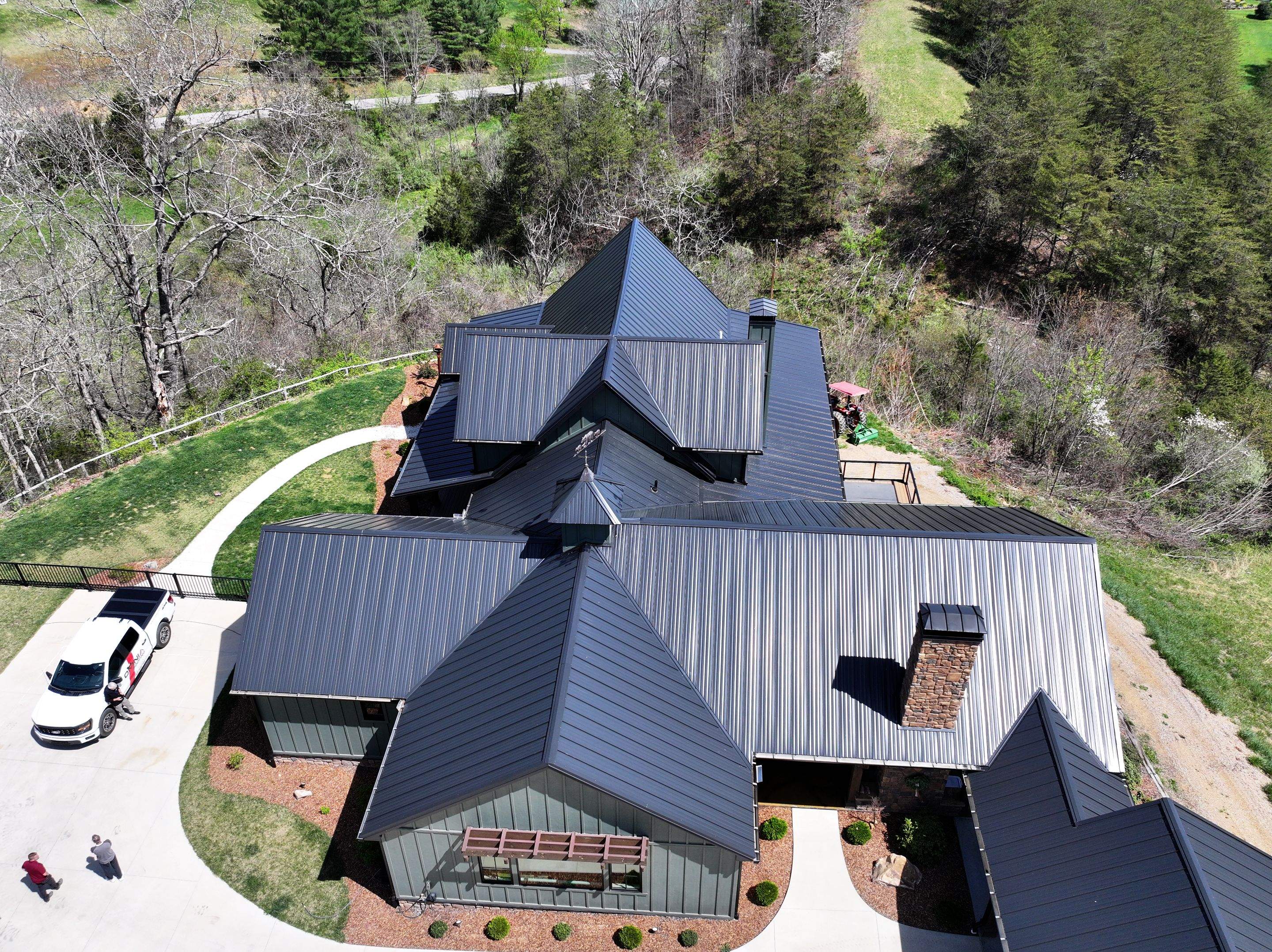 Rogers Residence by Omnia Roofing