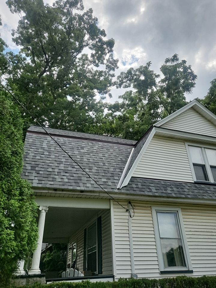 ATLAS PINNACLE COLOR: COASTAL GRANITE by Eagle Eye Roofing